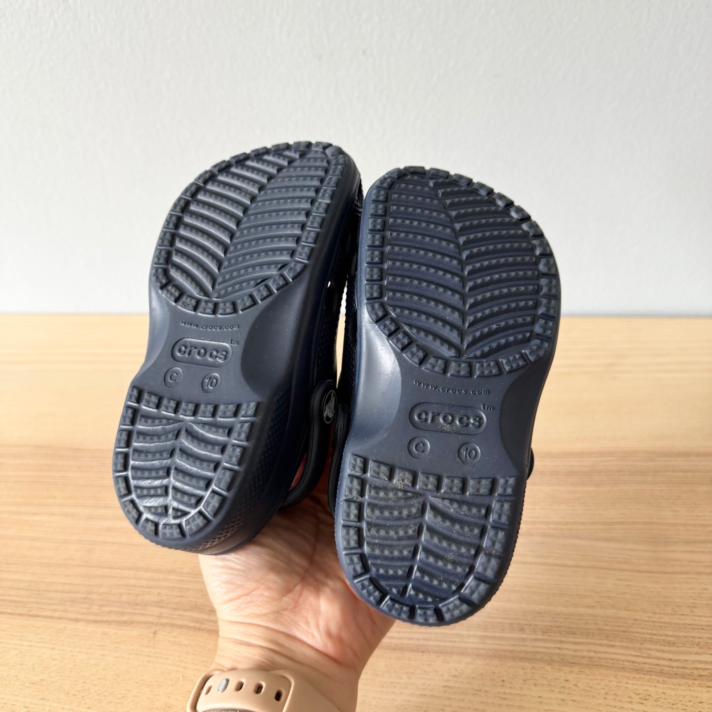 Crocs / Sandals / US10