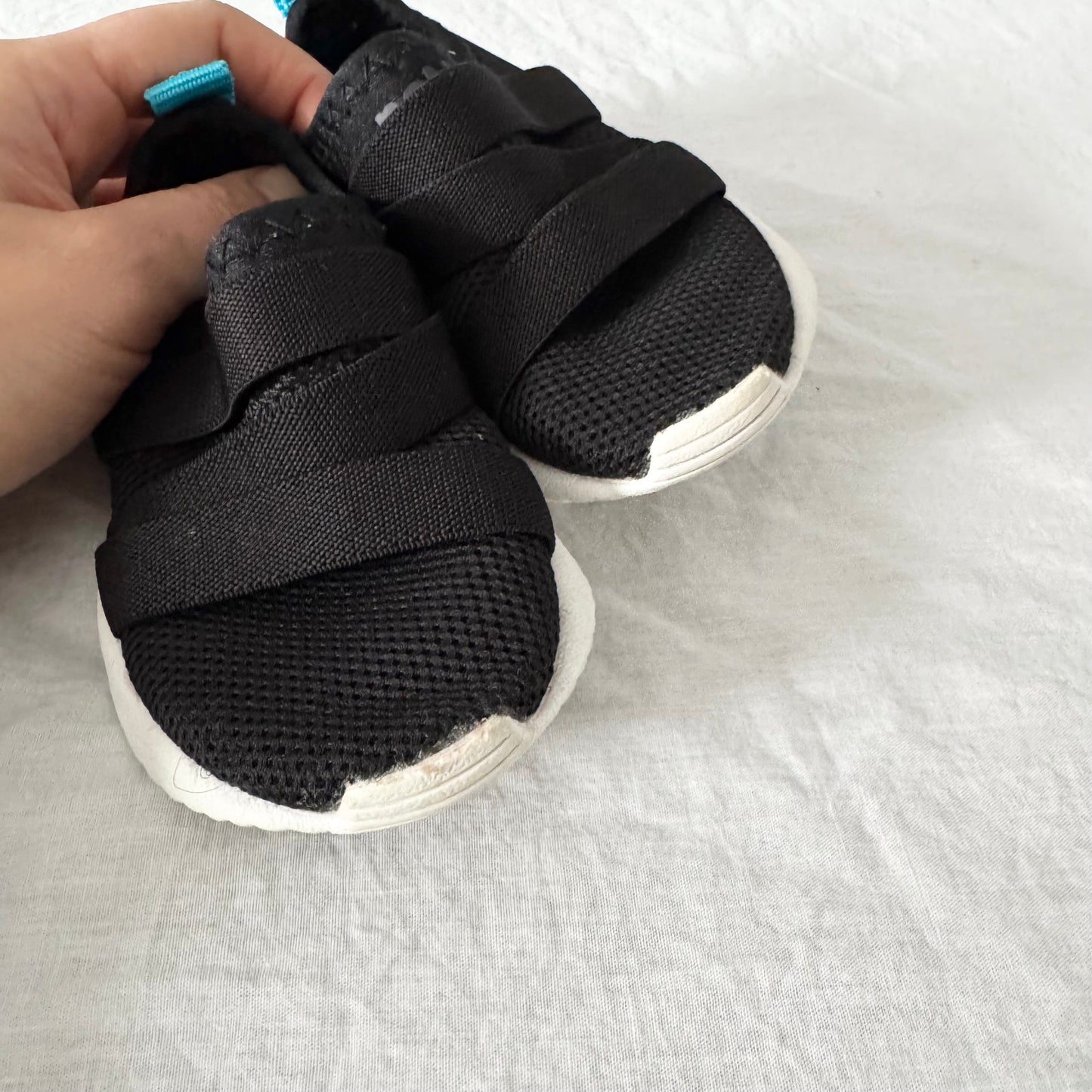 Native / Running Shoes / US7