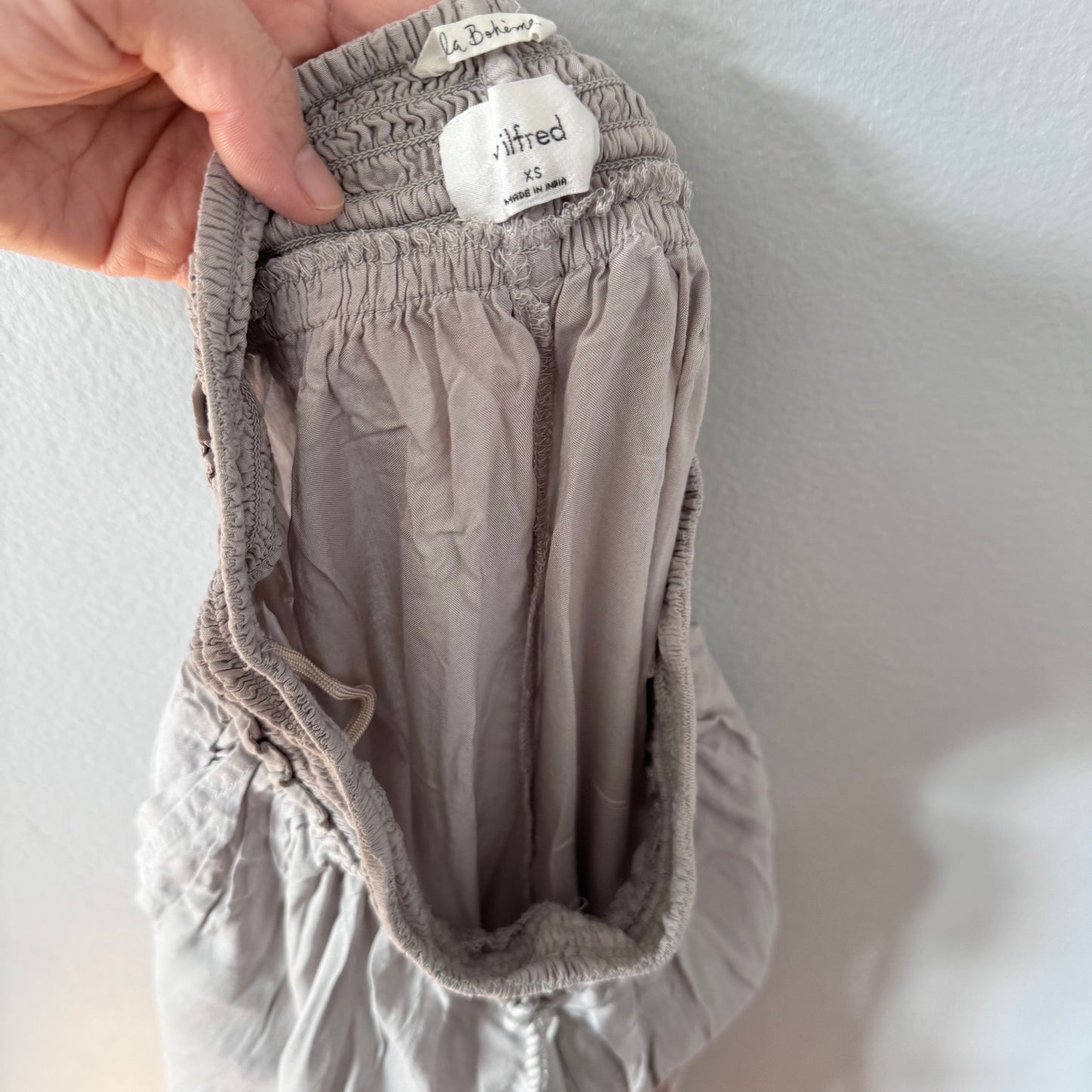 Wilfred / Beige modal pants / Women XS