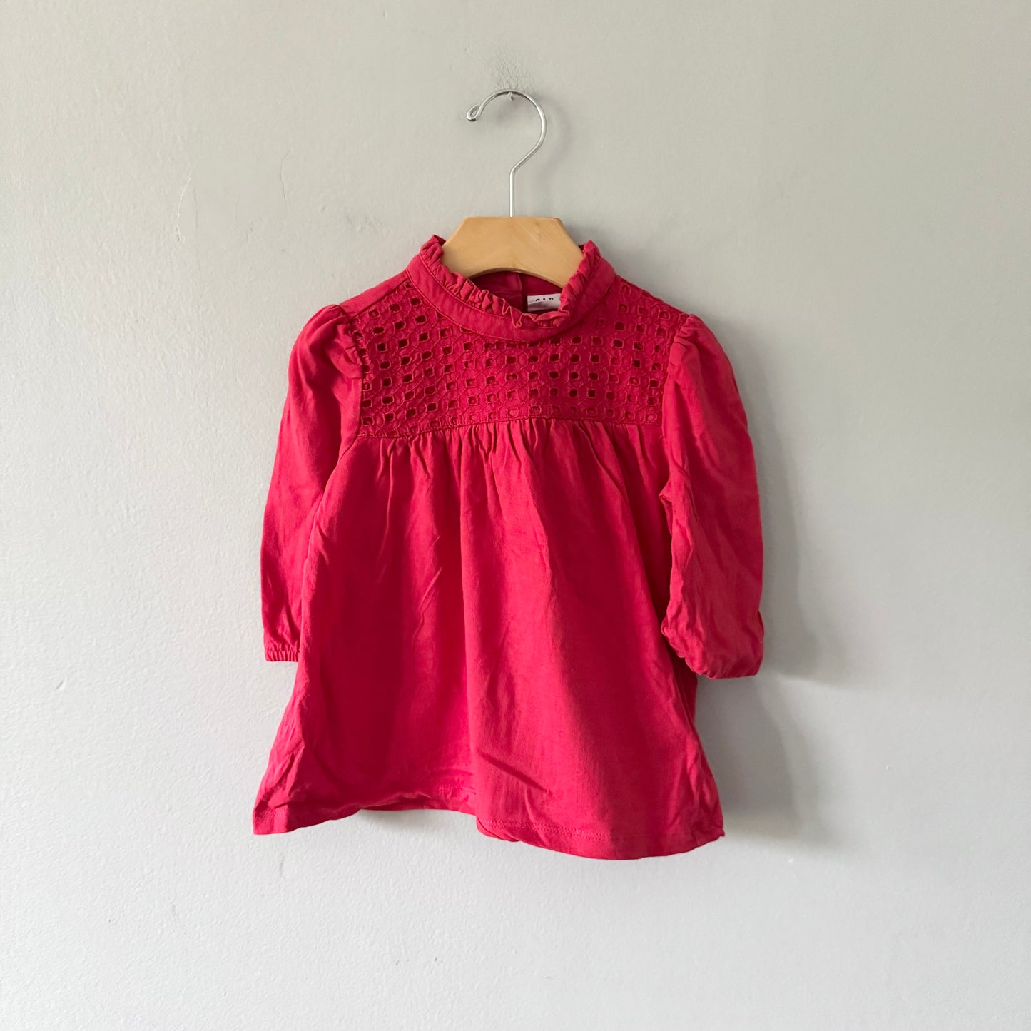 Gap / Red long sleeve / 4-5Y