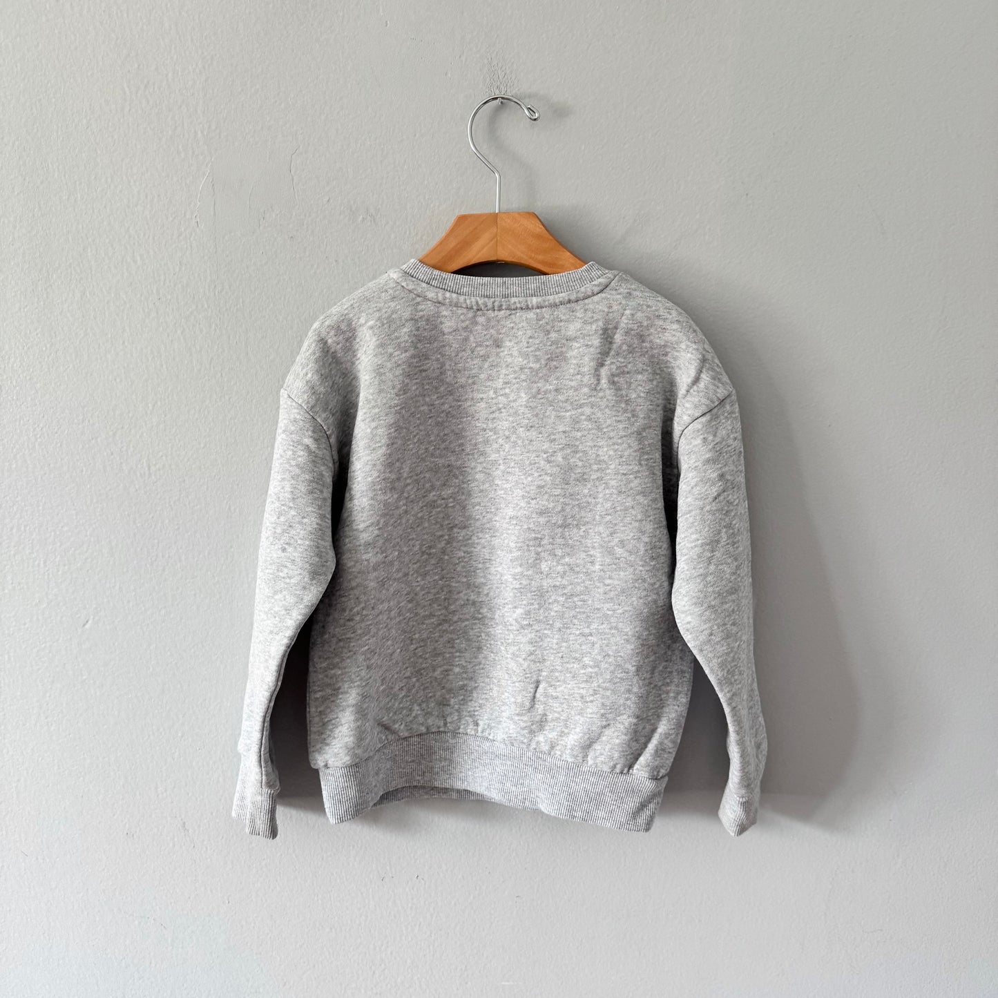 Marvel / Spiderman light grey sweatshirt / 4Y