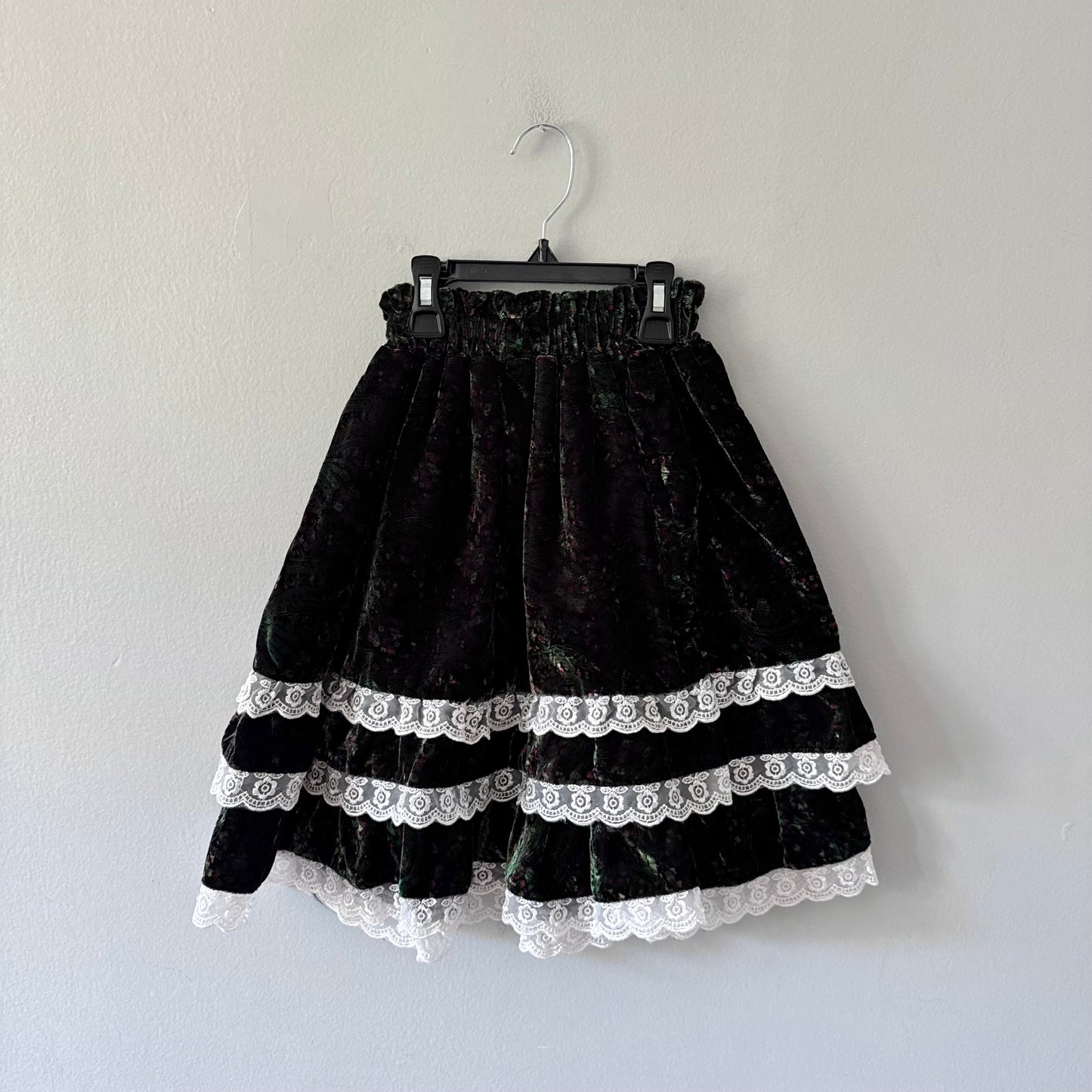 Vintage handmade / Velour skirt / 8Y