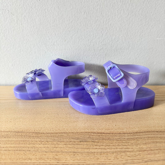 Gap / Purple jelly sandals / US6