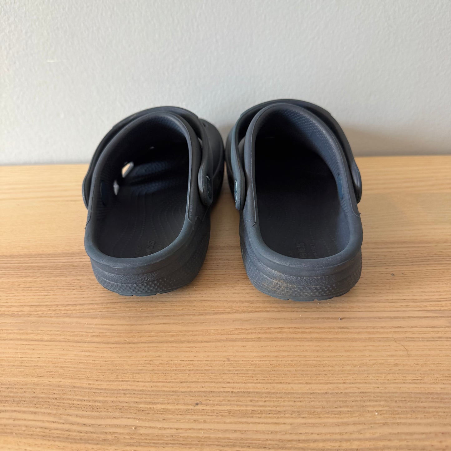 Crocs / Sandals / J3