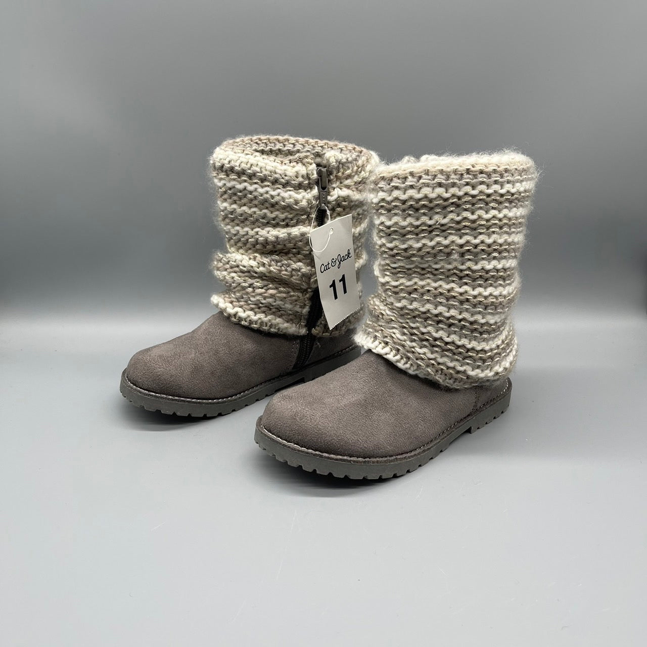 Cat & Jack (new with tag)/ Snow boots / US11