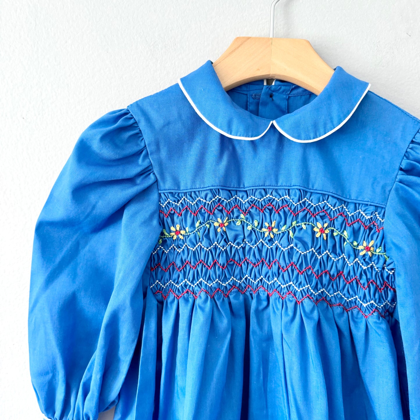 Vintage / Blue smock handmade dress / 4Y