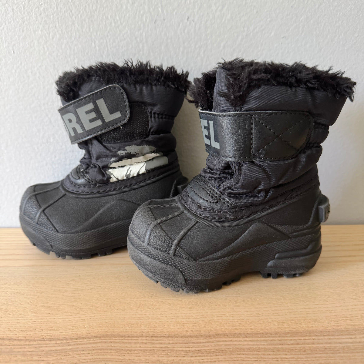 Sorel / Snow boots / US5