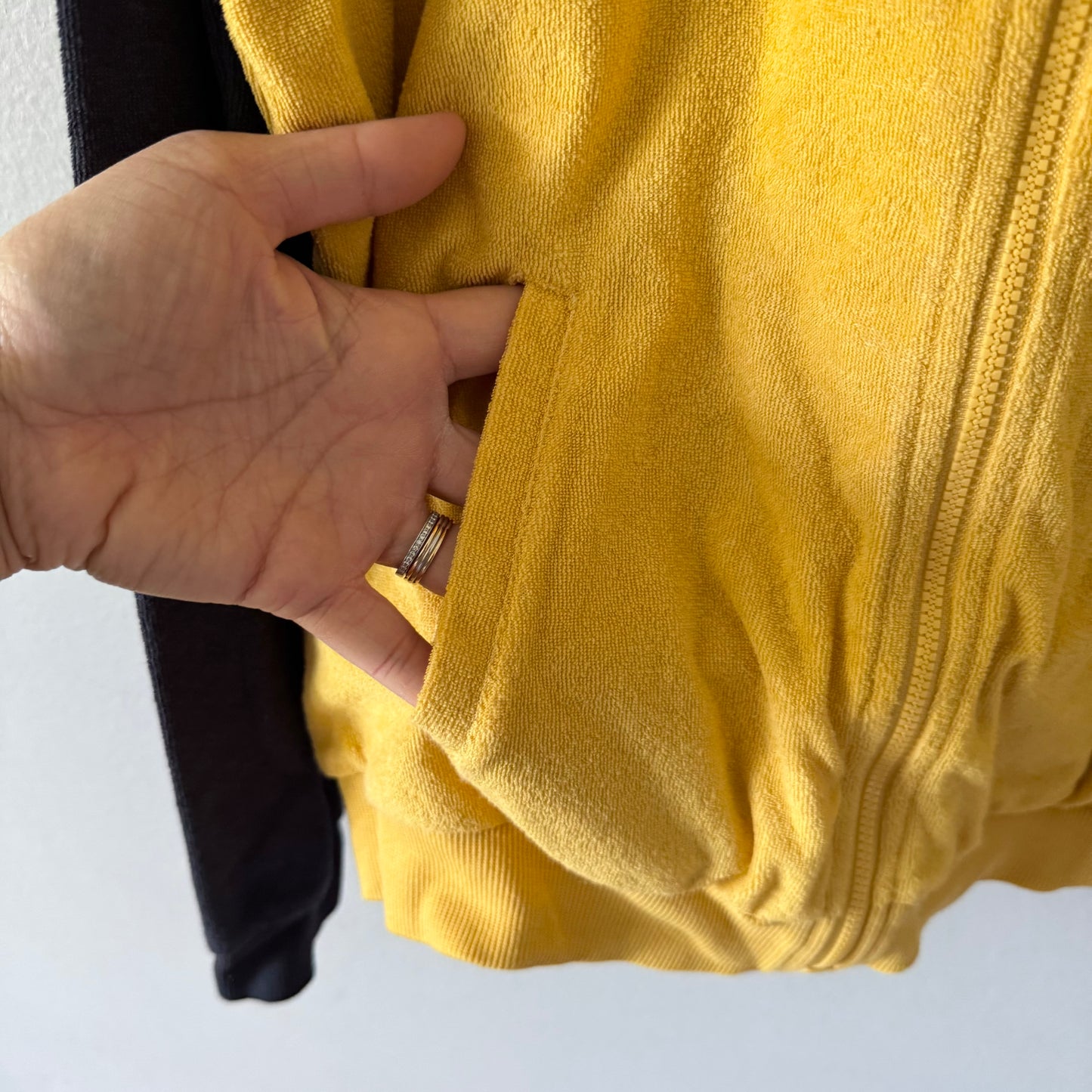 Miles the label / Yellow x black pile zip up / 14Y