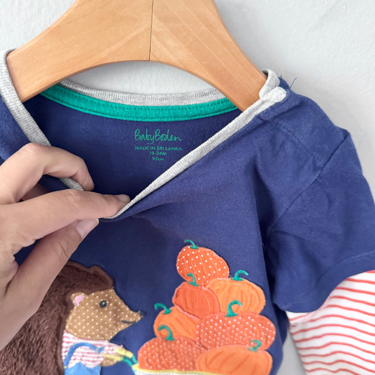 Mini Boden / Navy x pumpkin long sleeve T-shirt / 18-24M