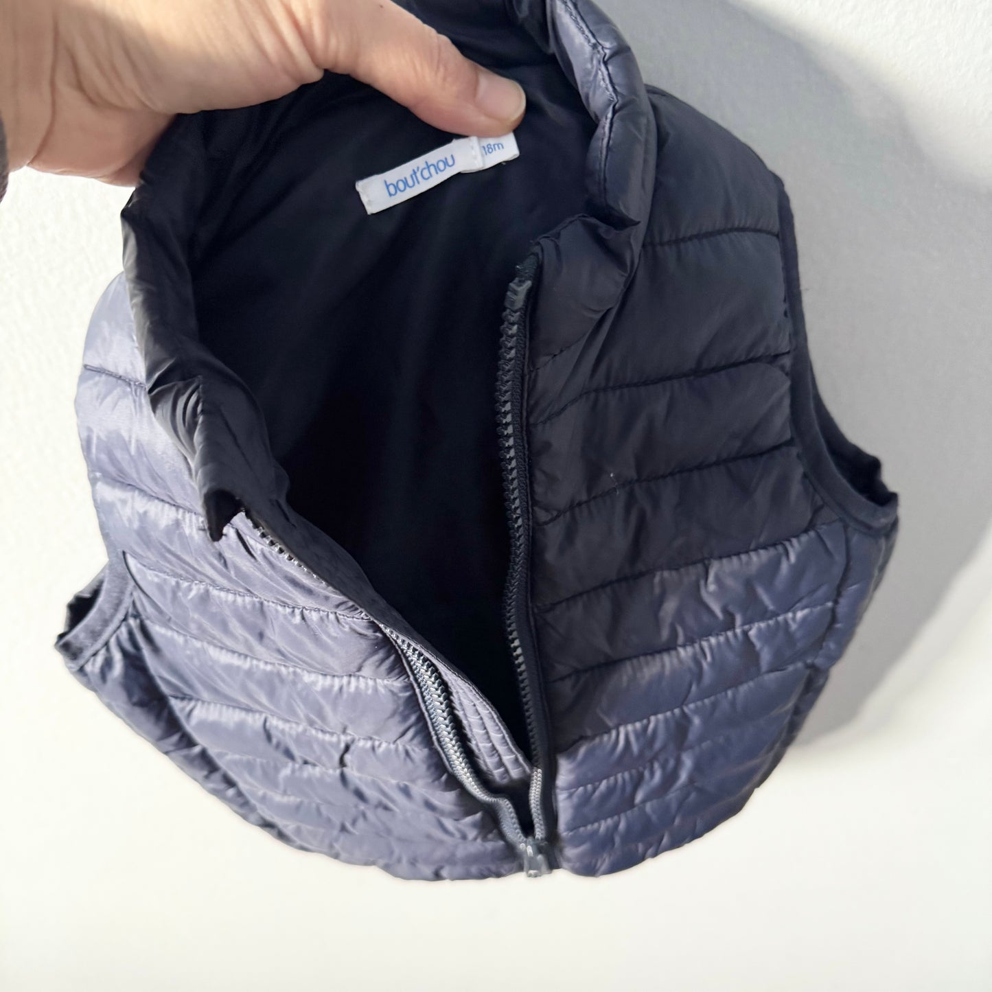 Bout chou / Navy puffer vest / 18M