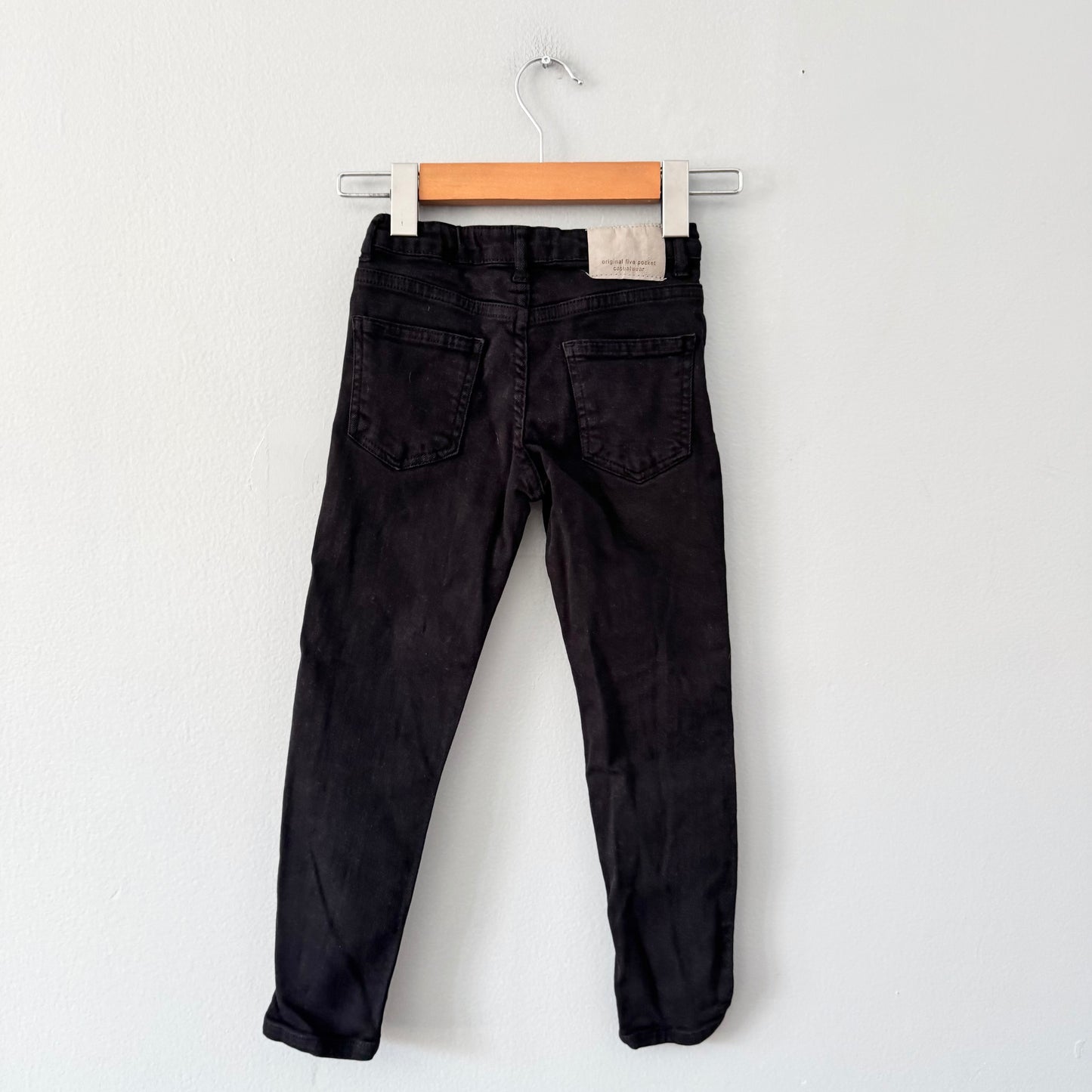 Zara / Black denim / 6Y