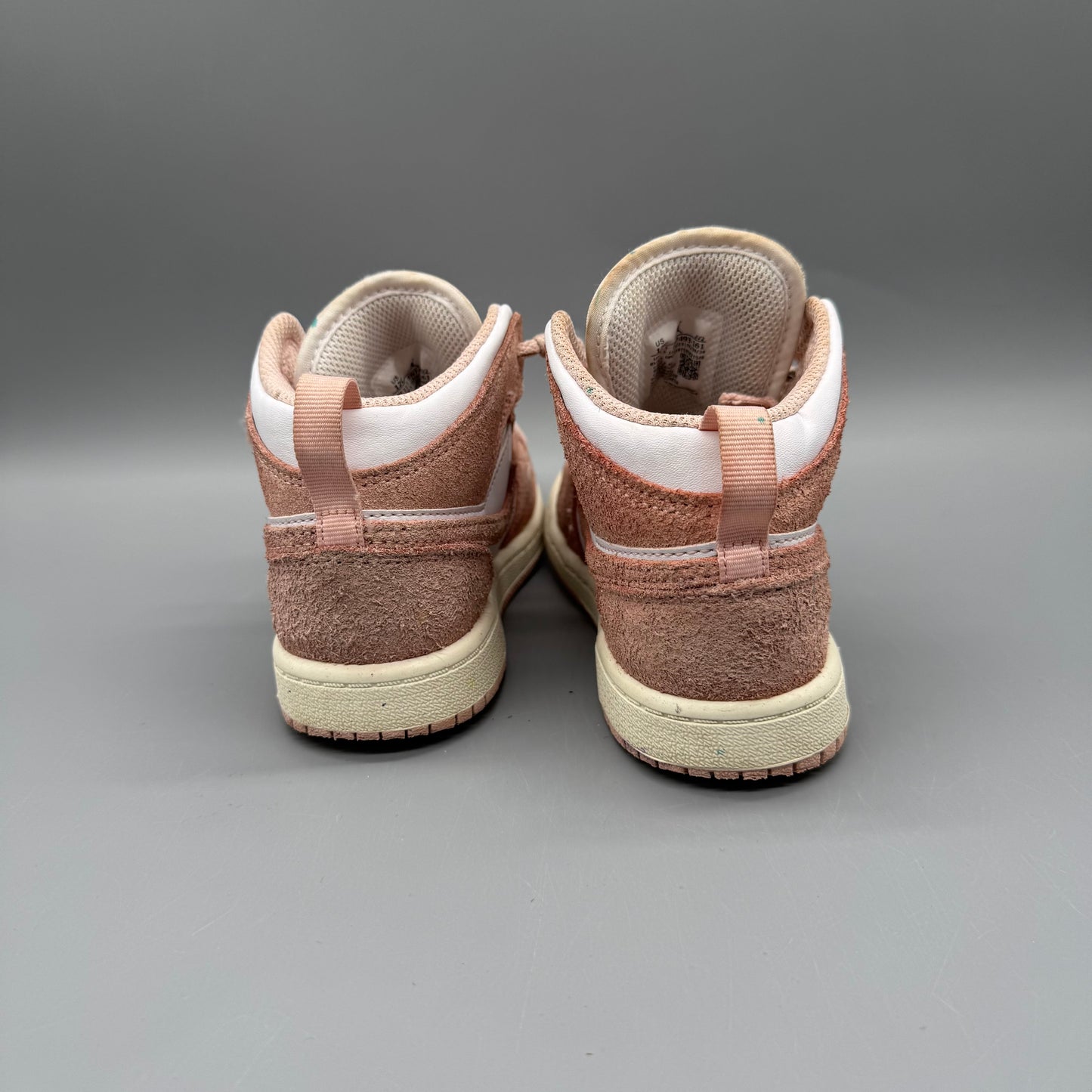 Nike / Air Jordan 1 / Running Shoes / US12