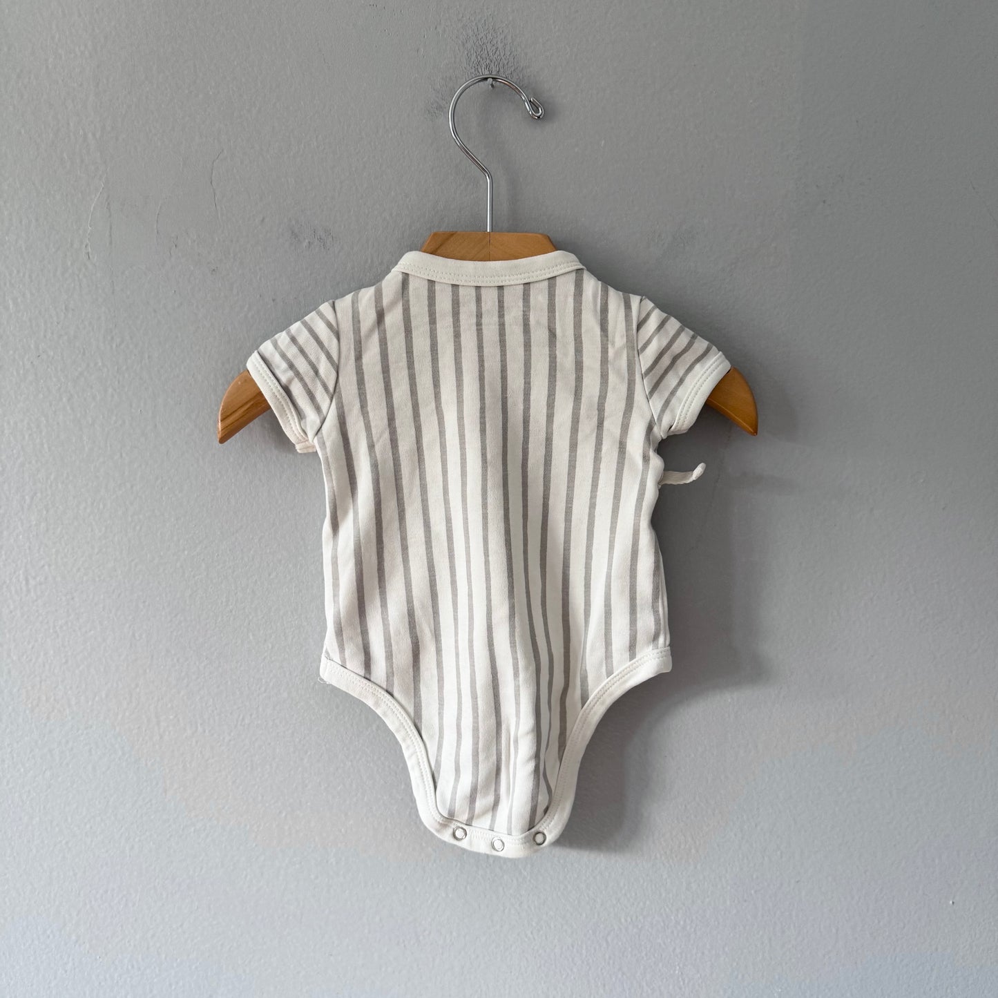Pehr / Stripe onesie / 0-3M