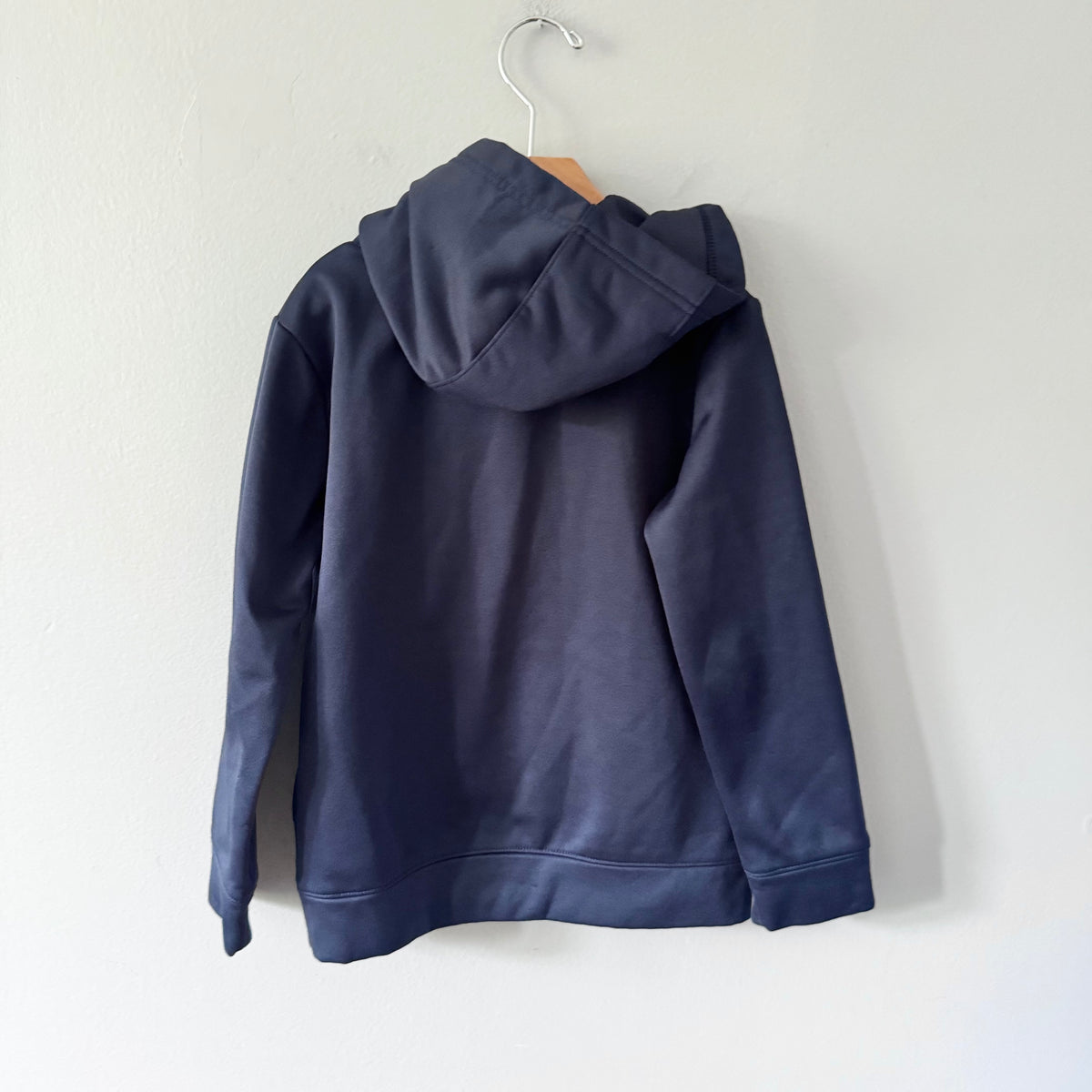 Nike / Navy dri-fit hoodie / 5-6Y