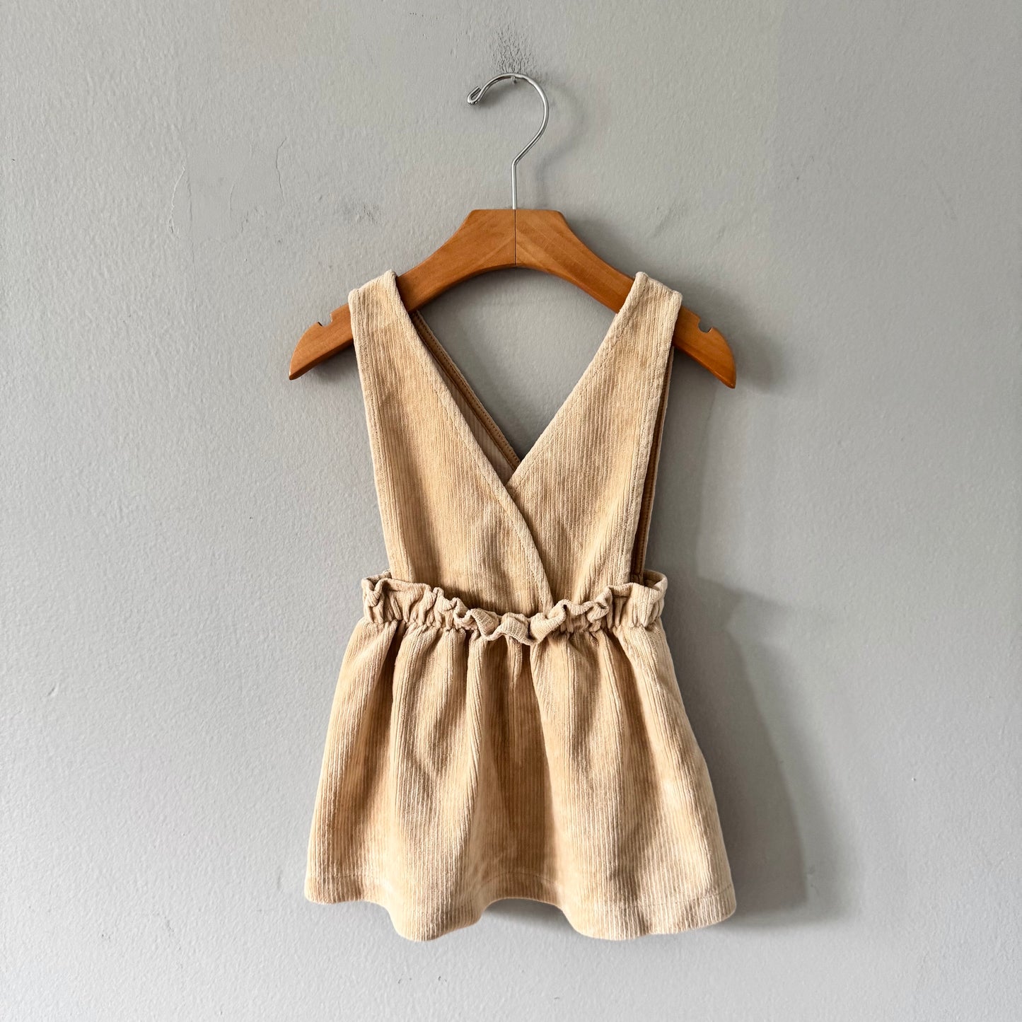 Zara / Beige pinafore corduroy / 18-24M
