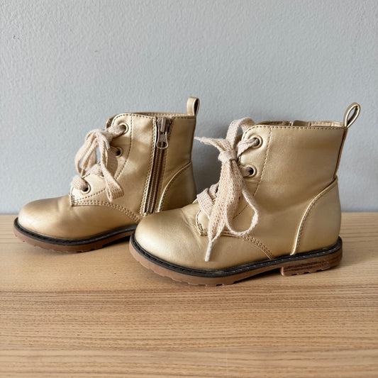 Cat & Jack / Gold boots / US9
