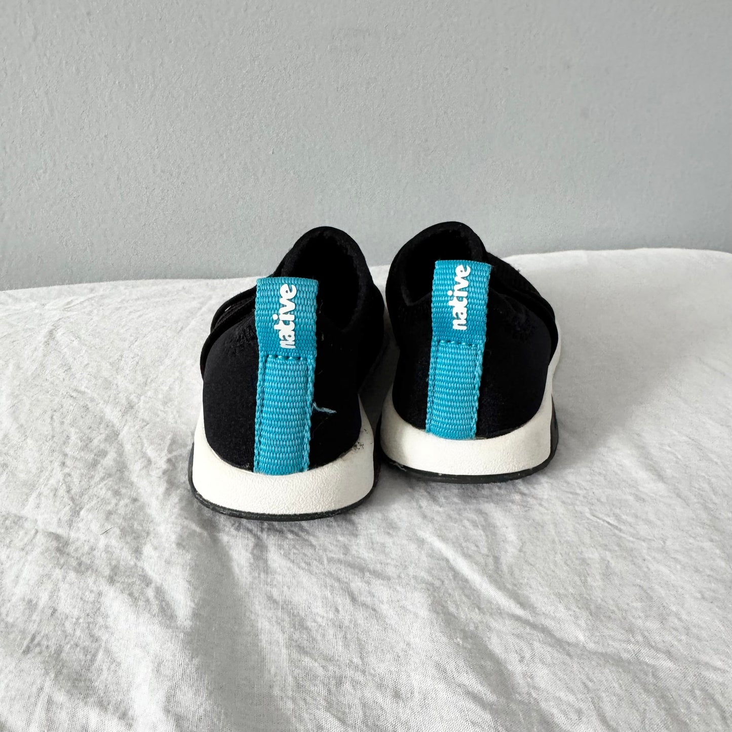 Native / Running Shoes / US7