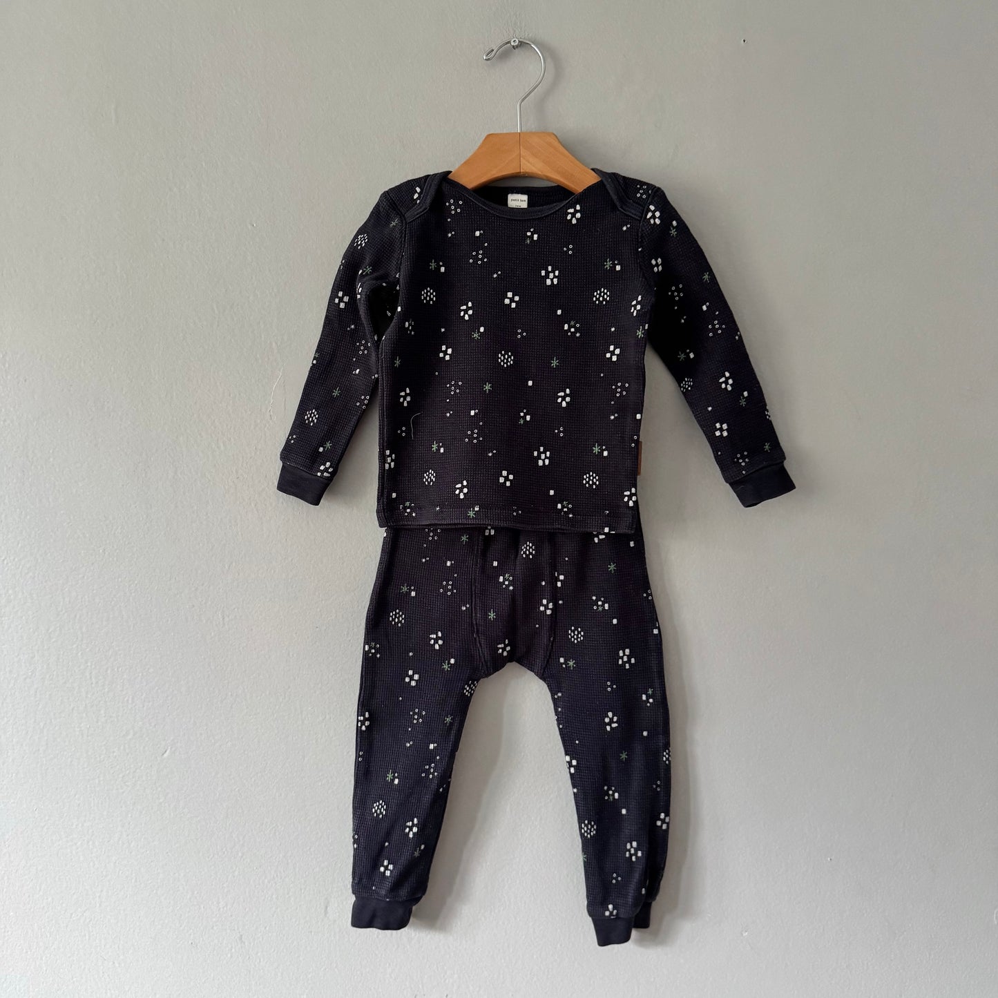 Petit lem / Black waffle pajama / 24M