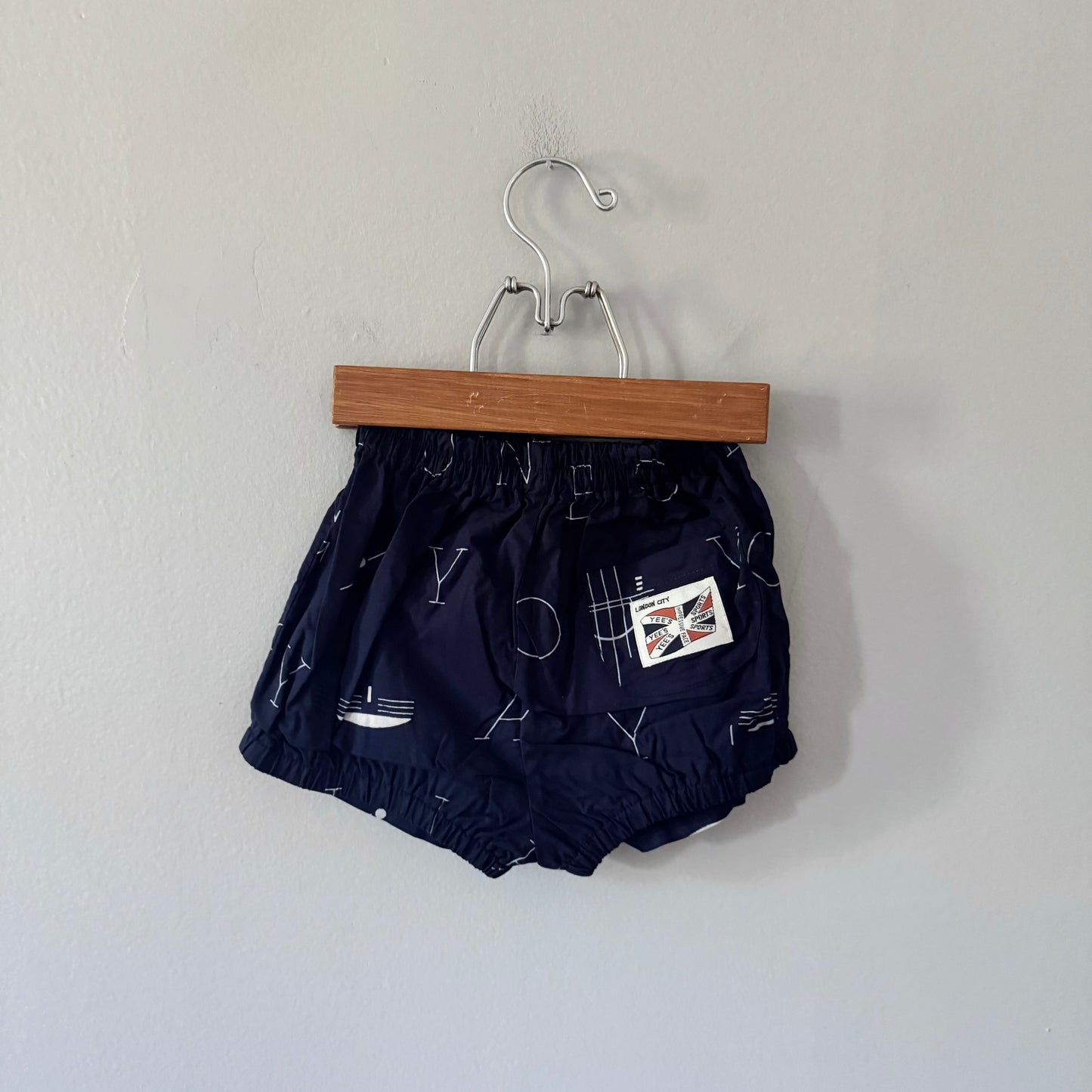 No brand / Navy short pants / 3-4T