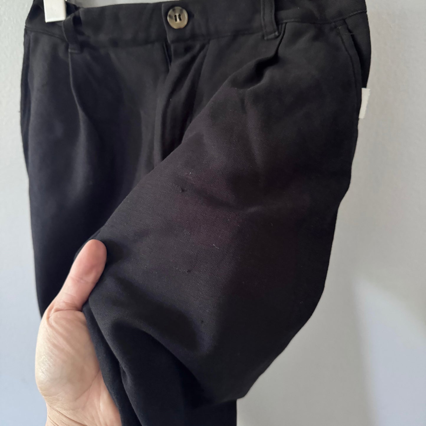 H&M / Black pants / 6-7Y - 2 Available