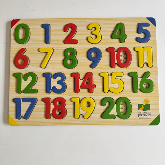 The Leaning Journey / Lift & learn puzzle