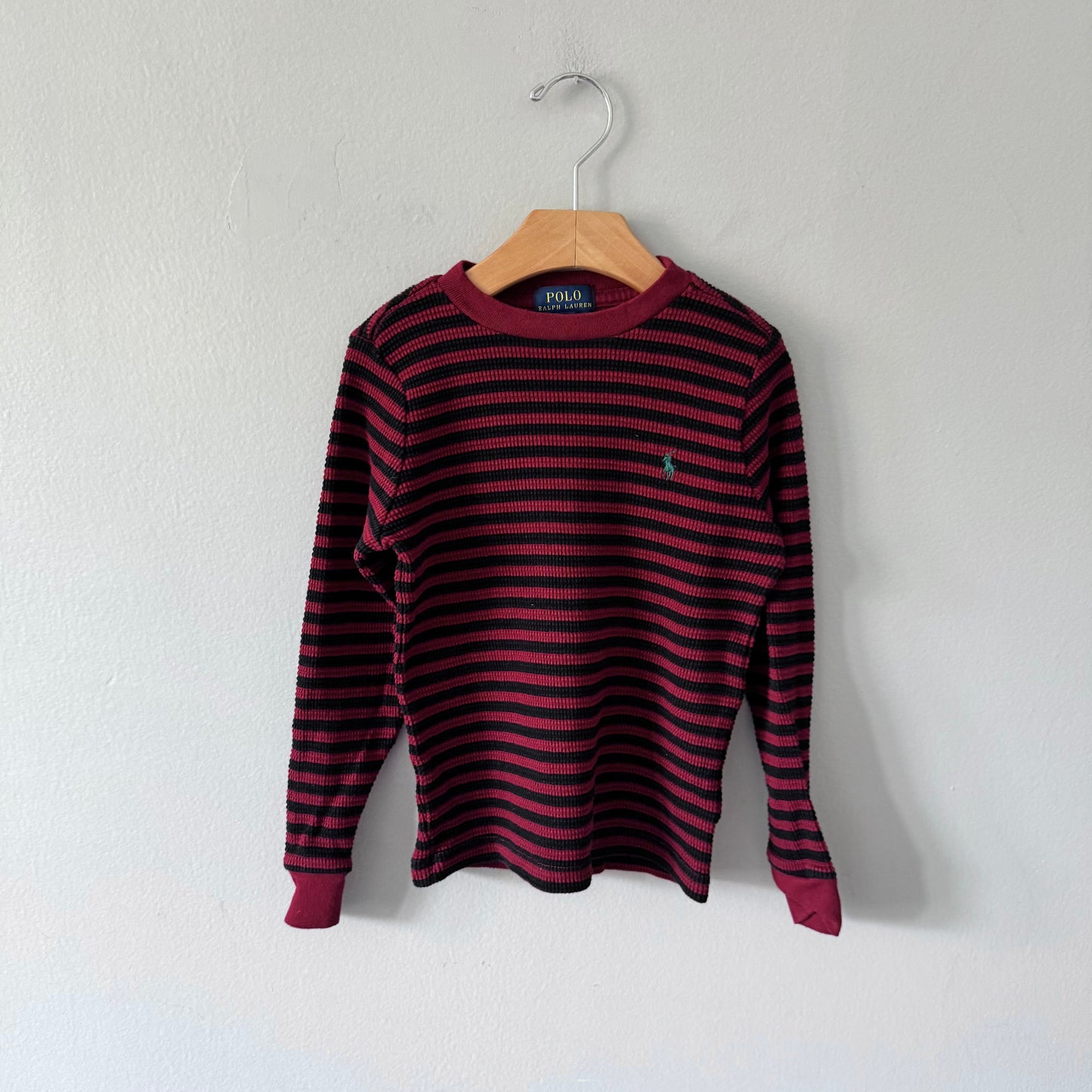 Polo Ralph Lauren / Haut à manches longues gaufré rouge et noir / 5 ans