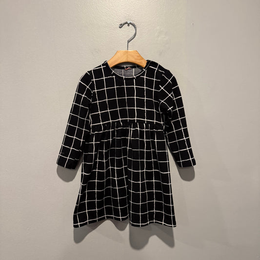 No brand / Black x white check knit dress / 3T