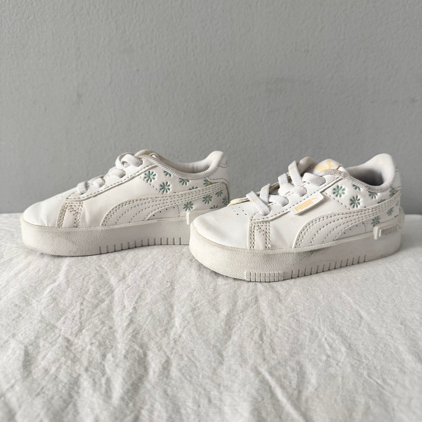 Puma / Running Shoes / US7