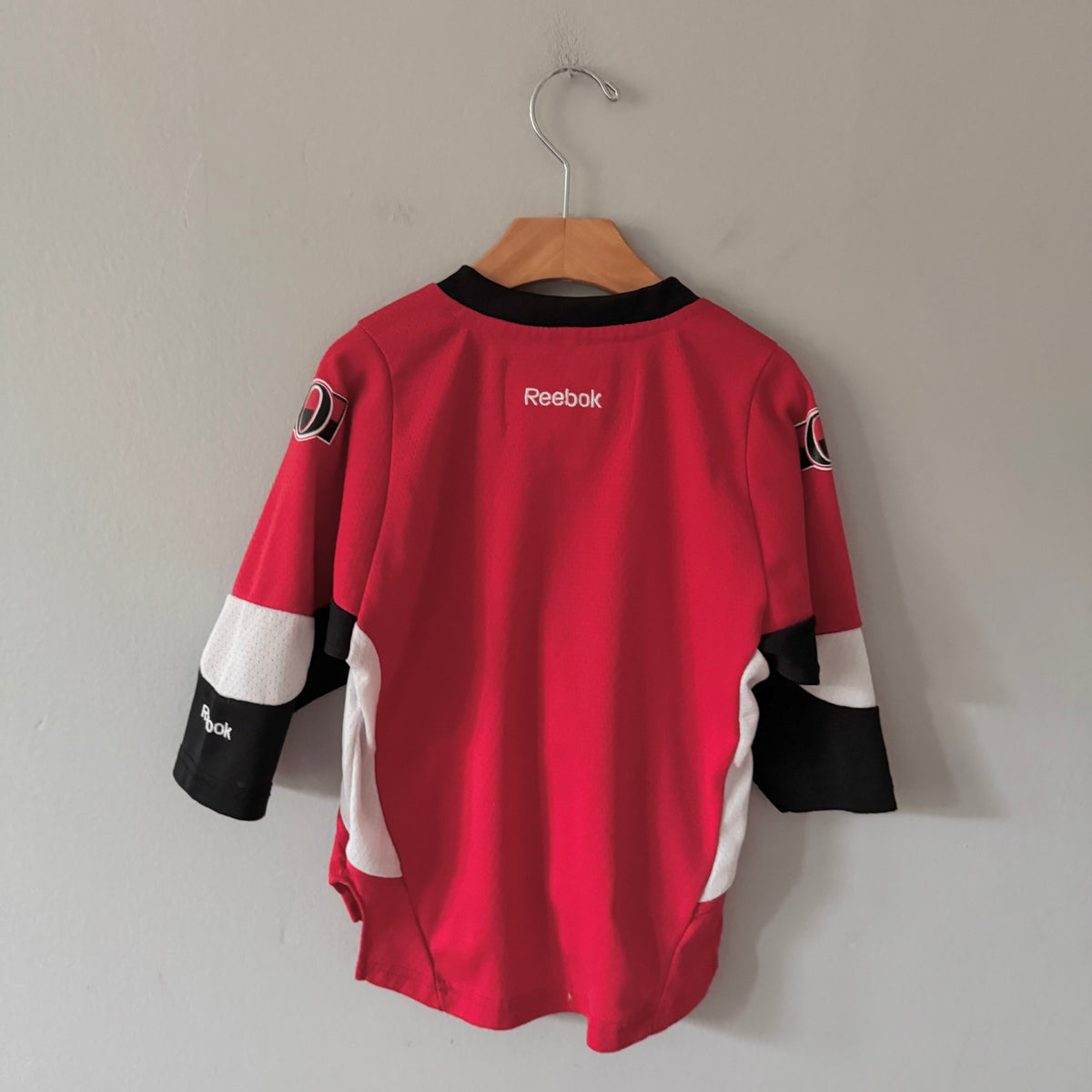 NHL / Reebok Ottawa jersey / 2-4T