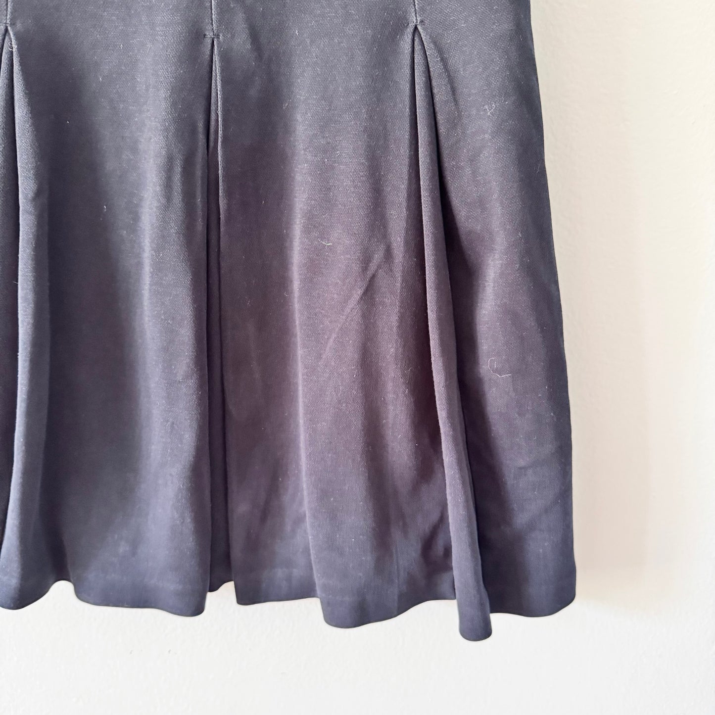 Uniqlo / Navy dress / 7-8Y - PLAY