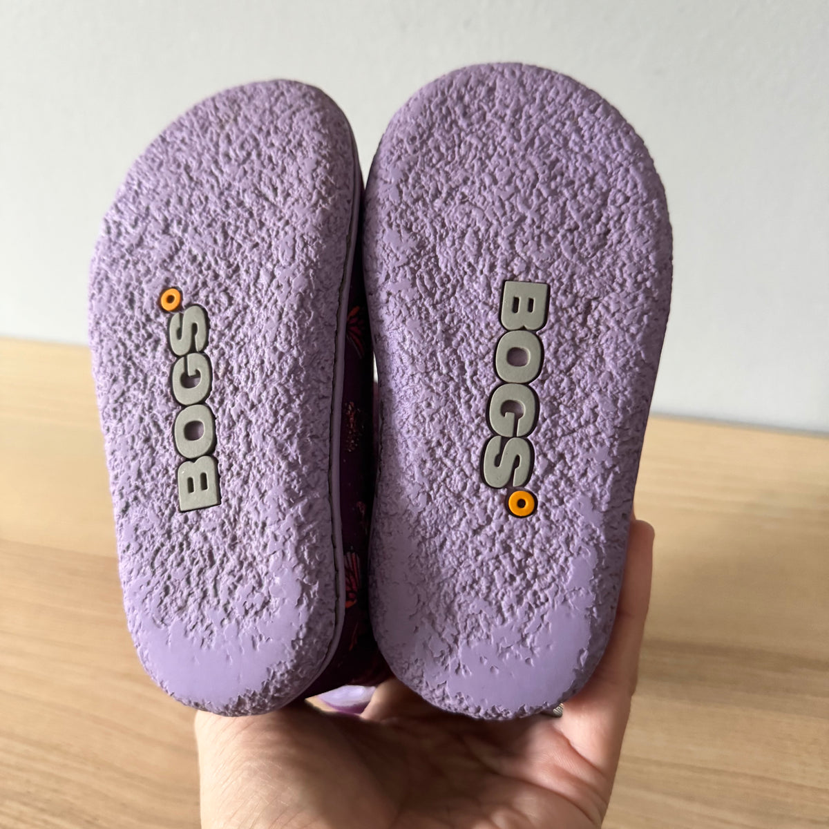 Bogs / Snow boots / US7