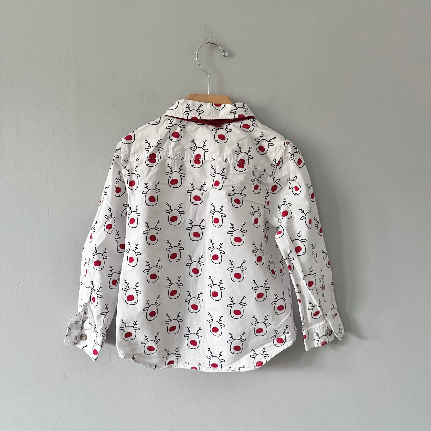 F&F / White x reindeer shirt / 5-6Y