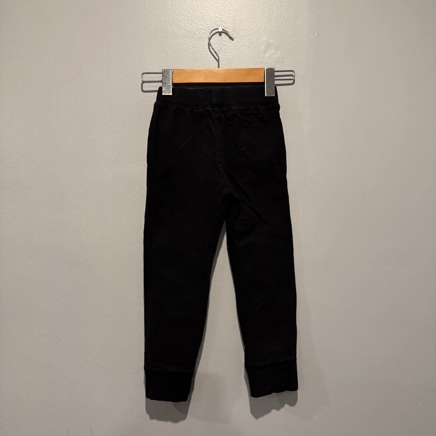 Gap	/ Black cotton pants / 5Y