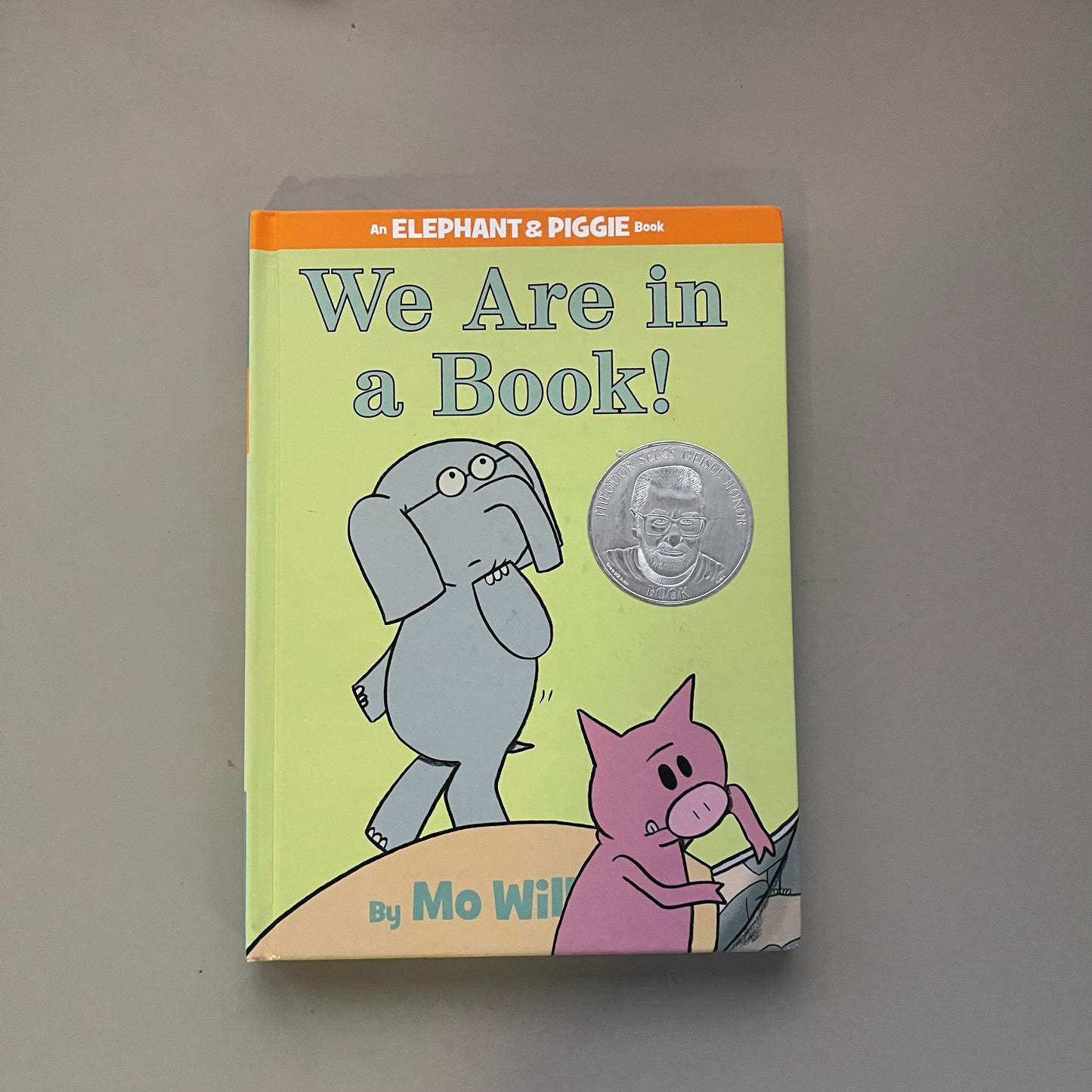 We Are in a Book! / Mo Willems