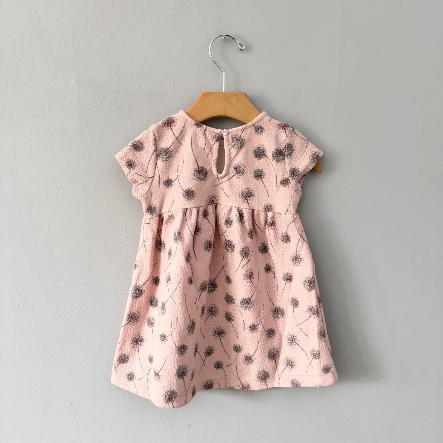 Zara / Robe rose manches courtes / 18-24M
