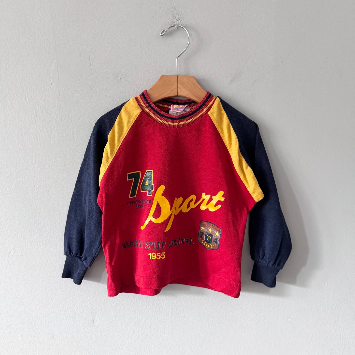 Vintage / Red yellow navy raglan / 3T