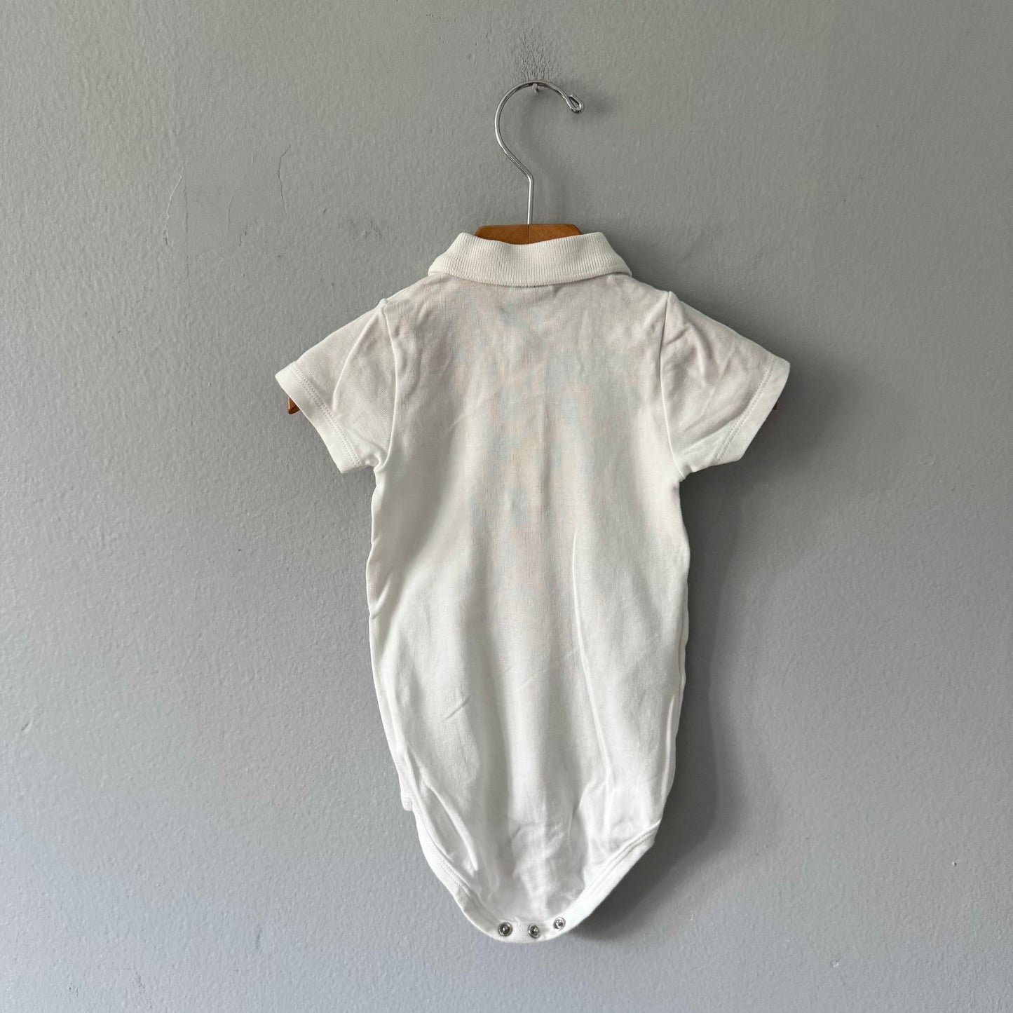 Petit bateau / White polo onesie / 18M