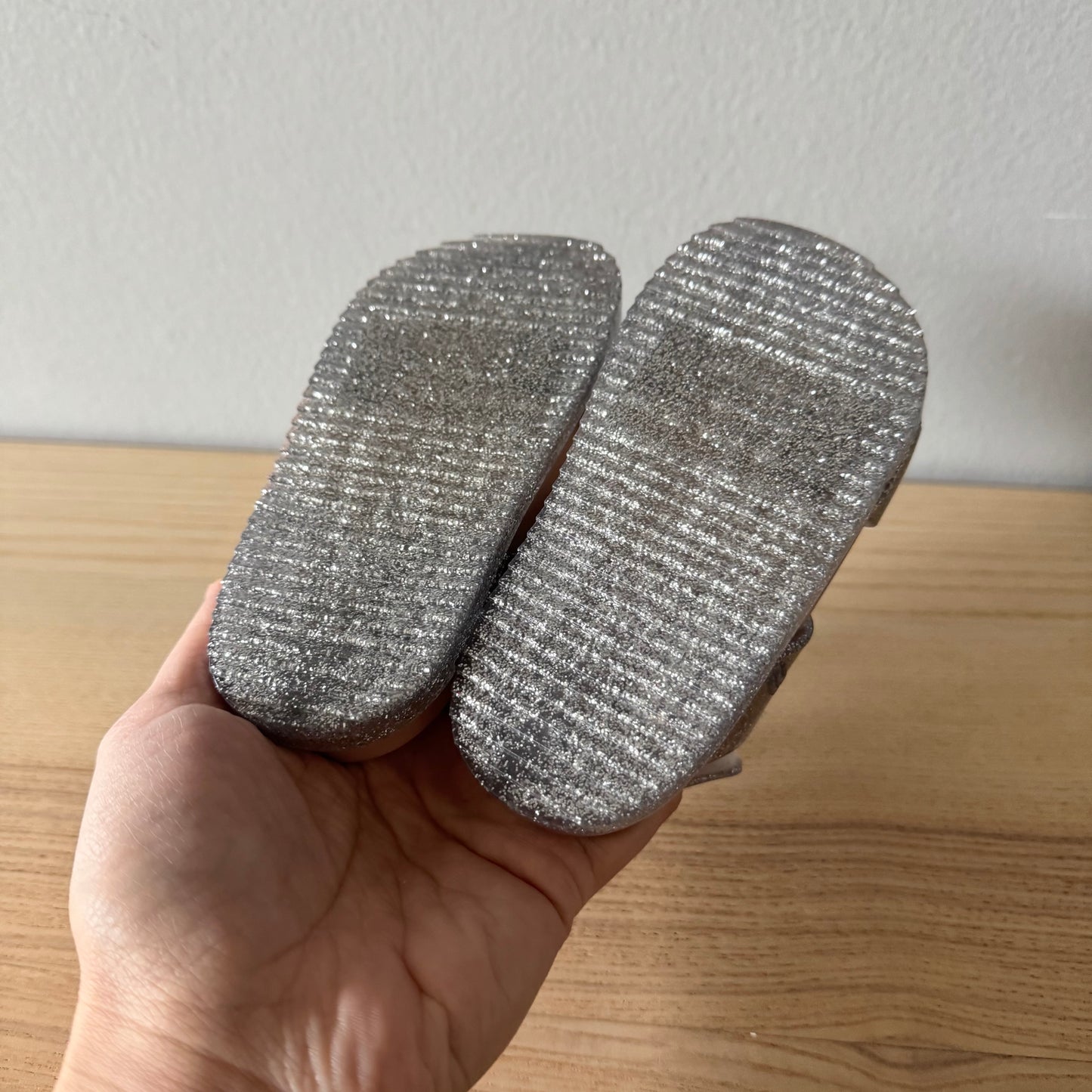 Mini Mellisa / Silver jelly shoes / US7