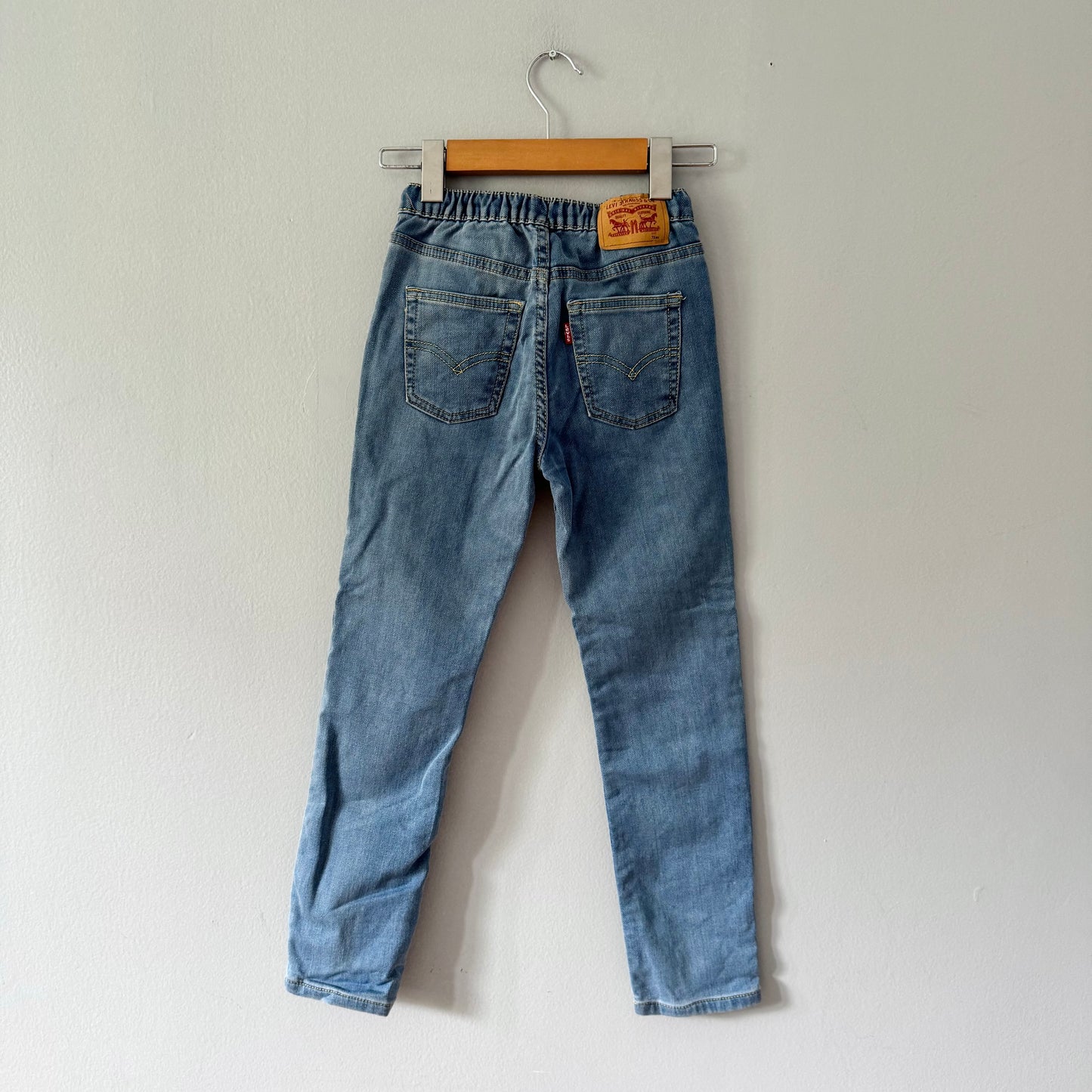 Levi's / Skinny knit pull on / 7Y