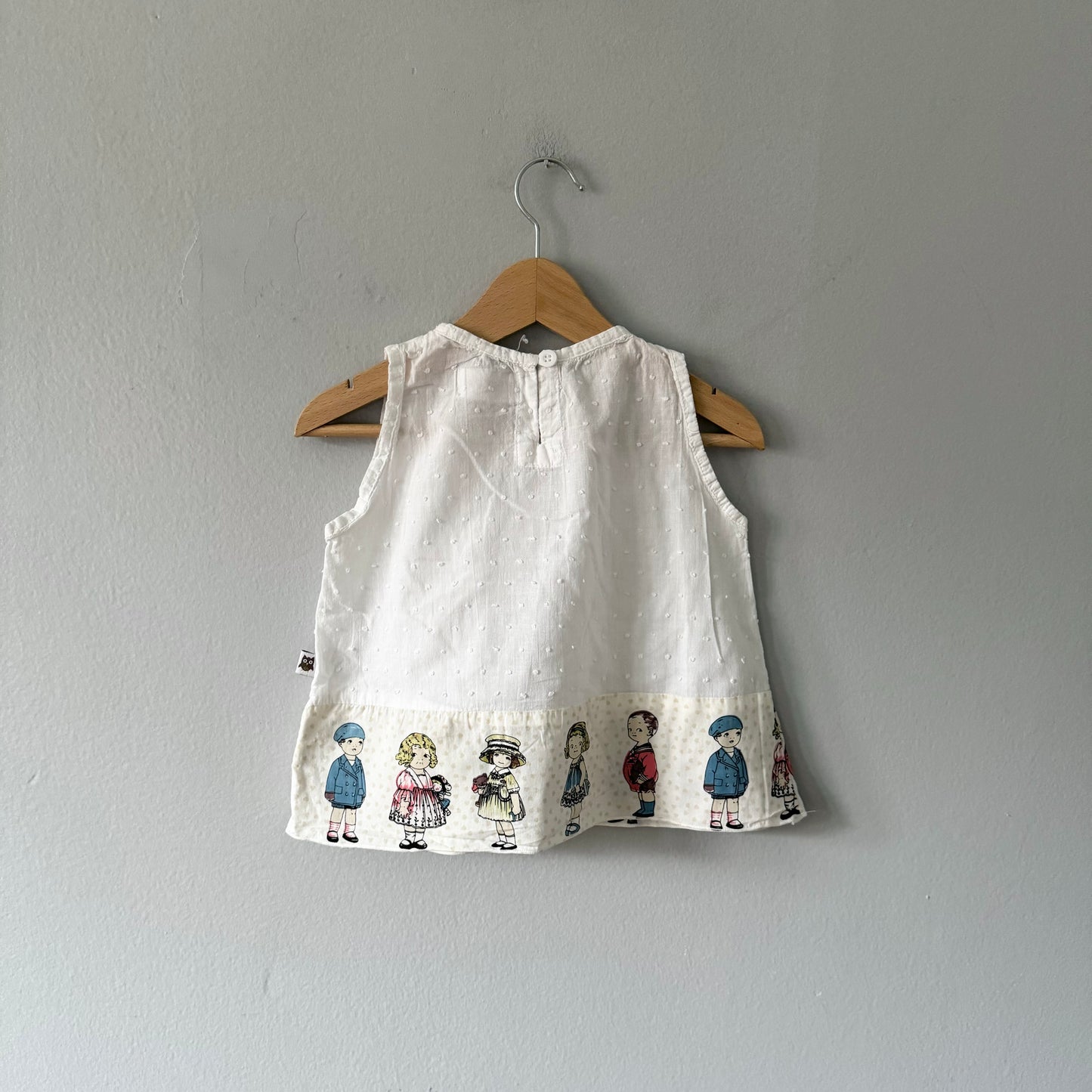 Hootsie / White tank blouse  / 18-24M