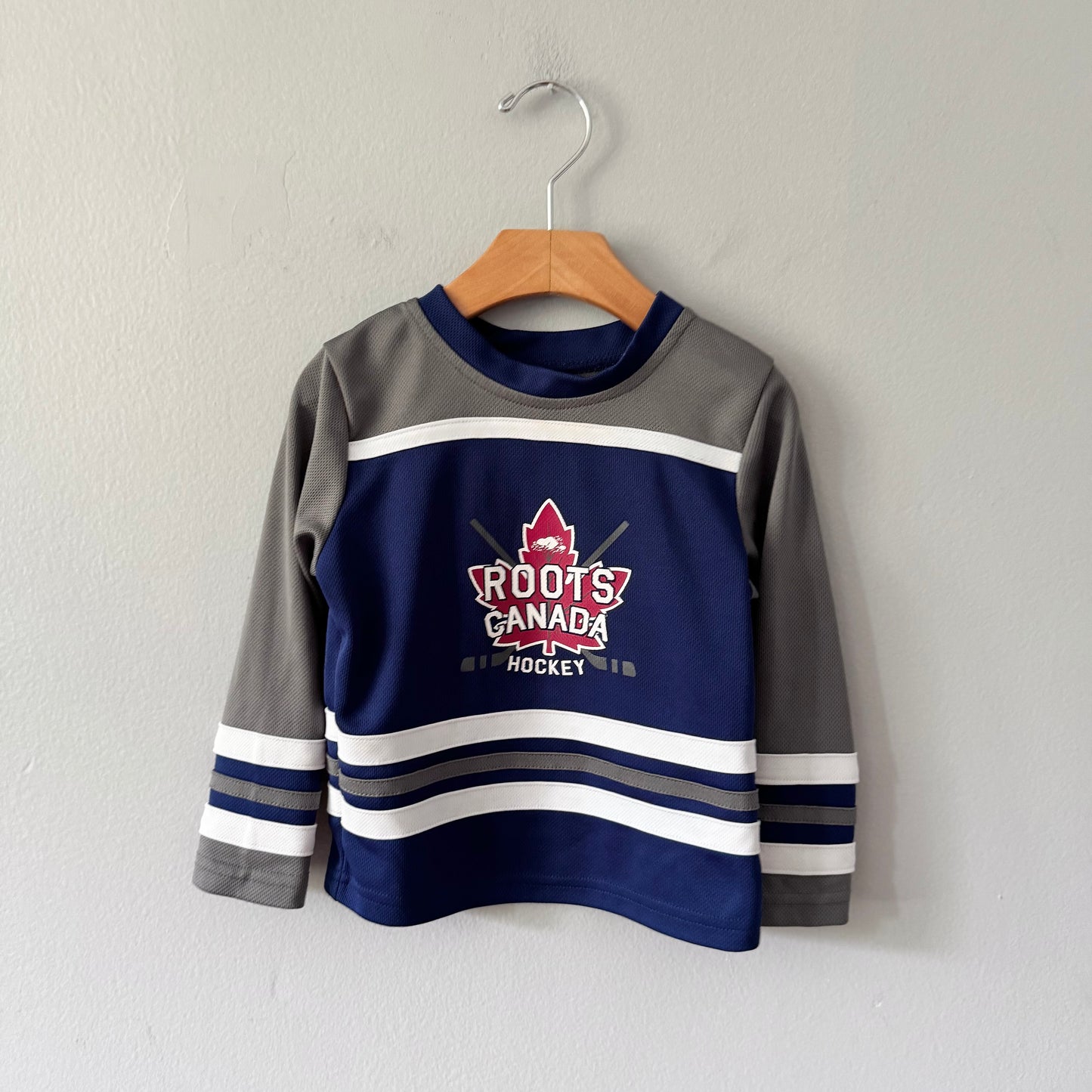 Roots / Hockey jersey / 2T