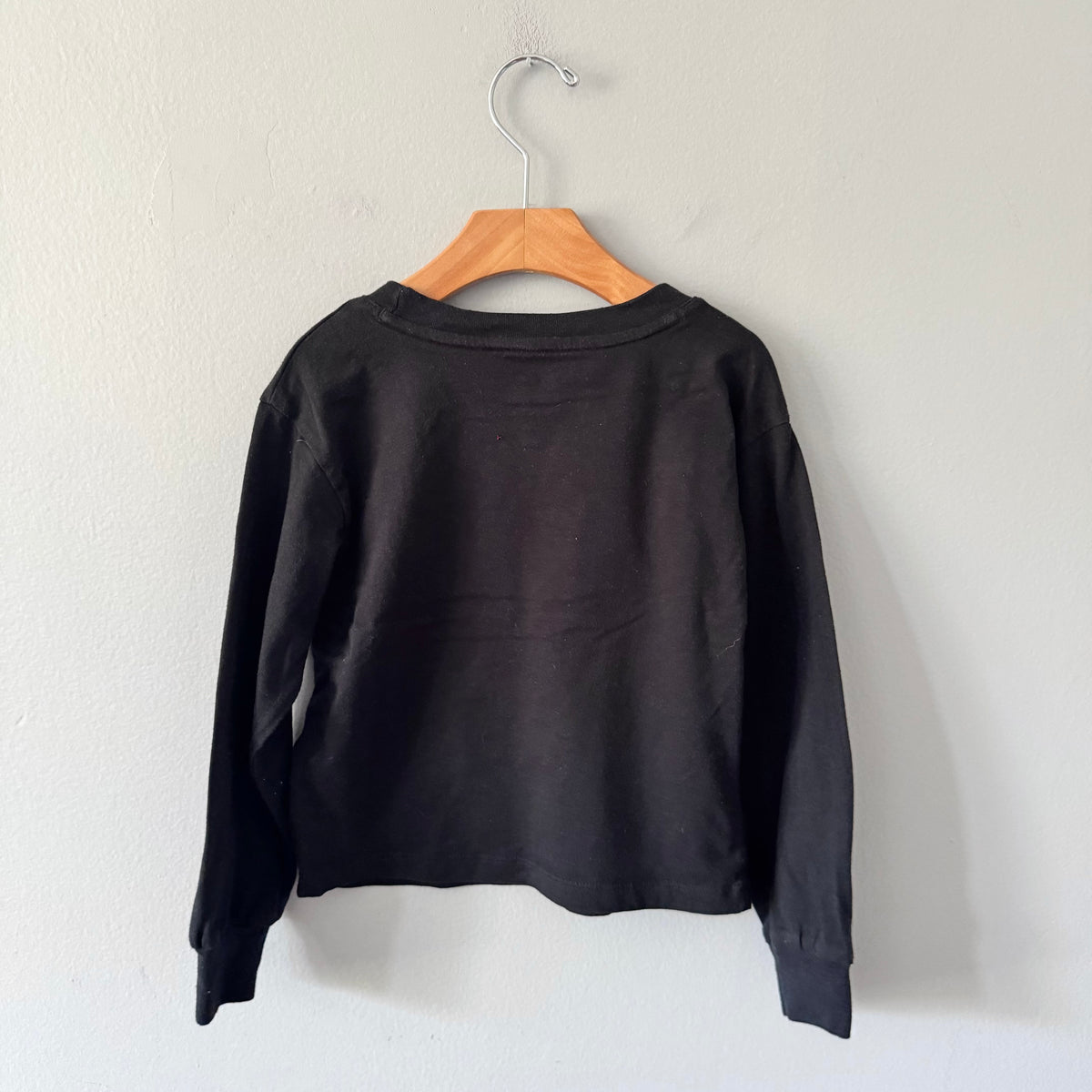 Nike / Black x pink long sleeve / 5-6Y