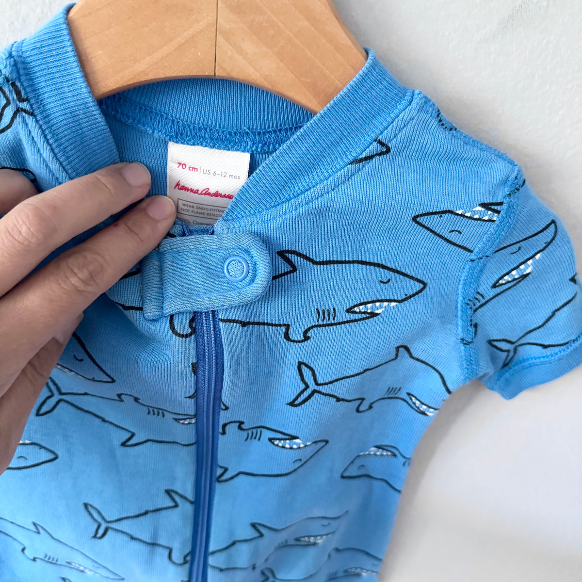 Hanna Andersson / Blue shark romper / 6-12M