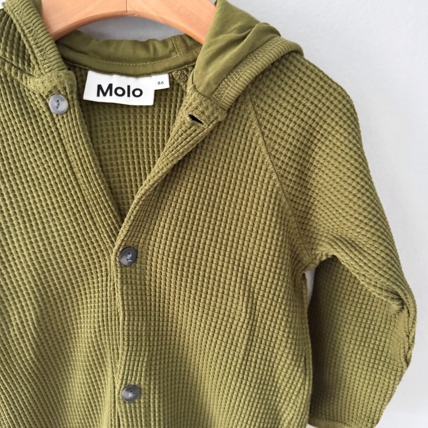 Molo / Khaki waffle romper / 86(2T)