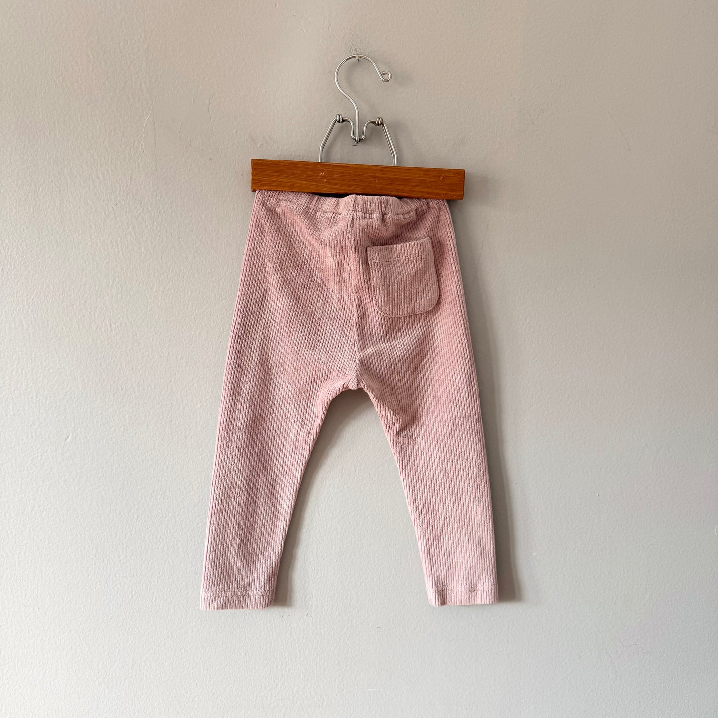 Uniqlo / Velour ribbed leggings / 18-24M