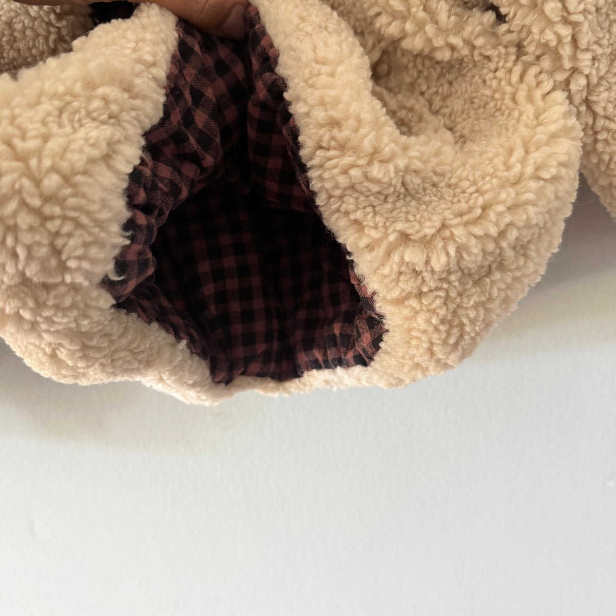 Zara / Sherpa beige zip up jacket / 12-18M