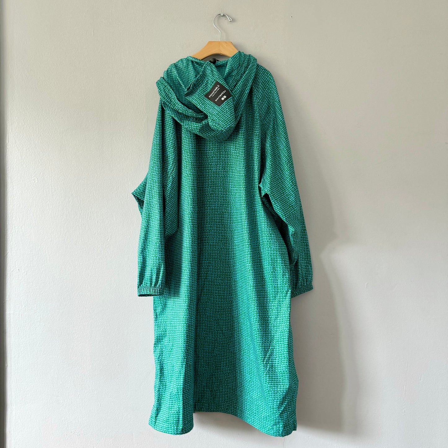 Uniqlo x Marimekko / Blue x green rain coat / Women XS