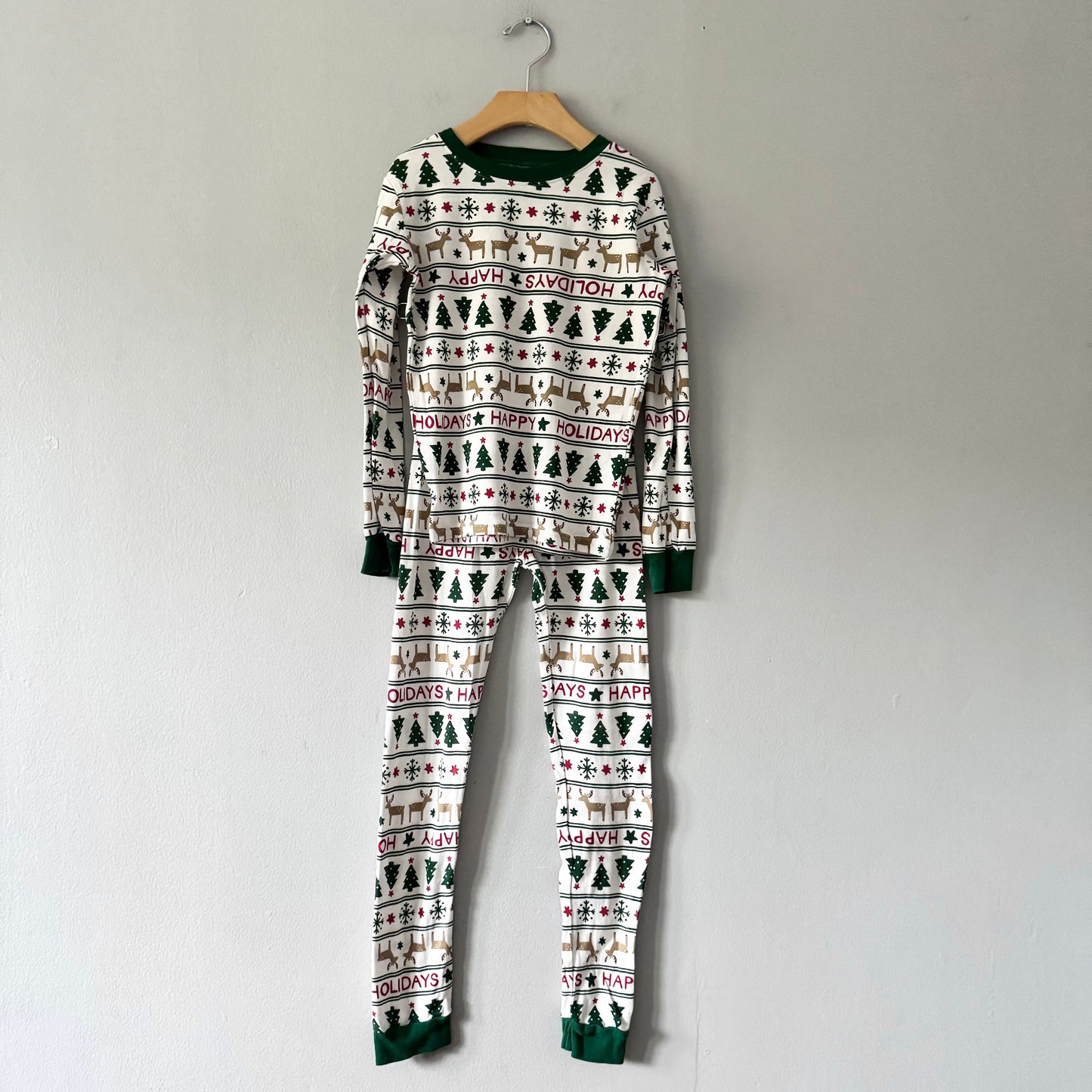 Carter's / Happy Holidays pajama set / 8Y