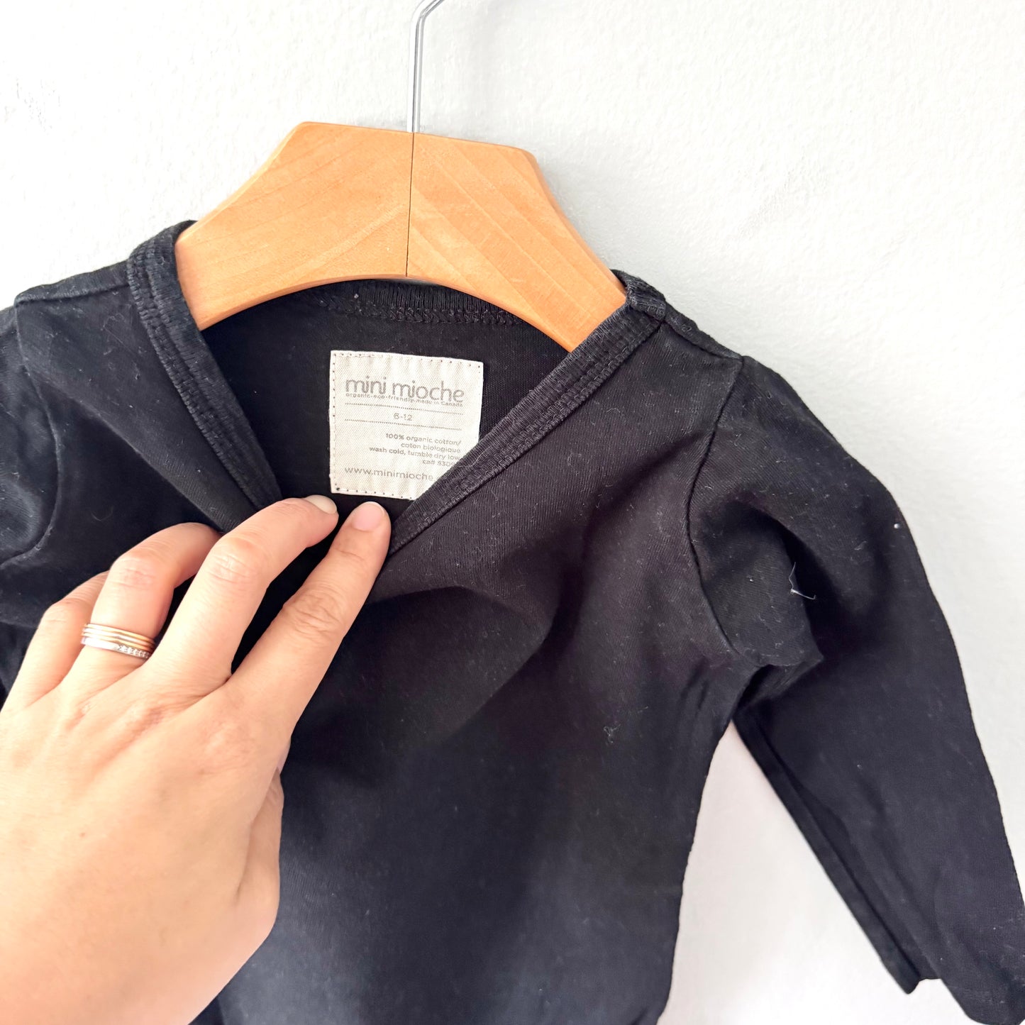 Mini mioche / Black long sleeve onesie / 6-12M