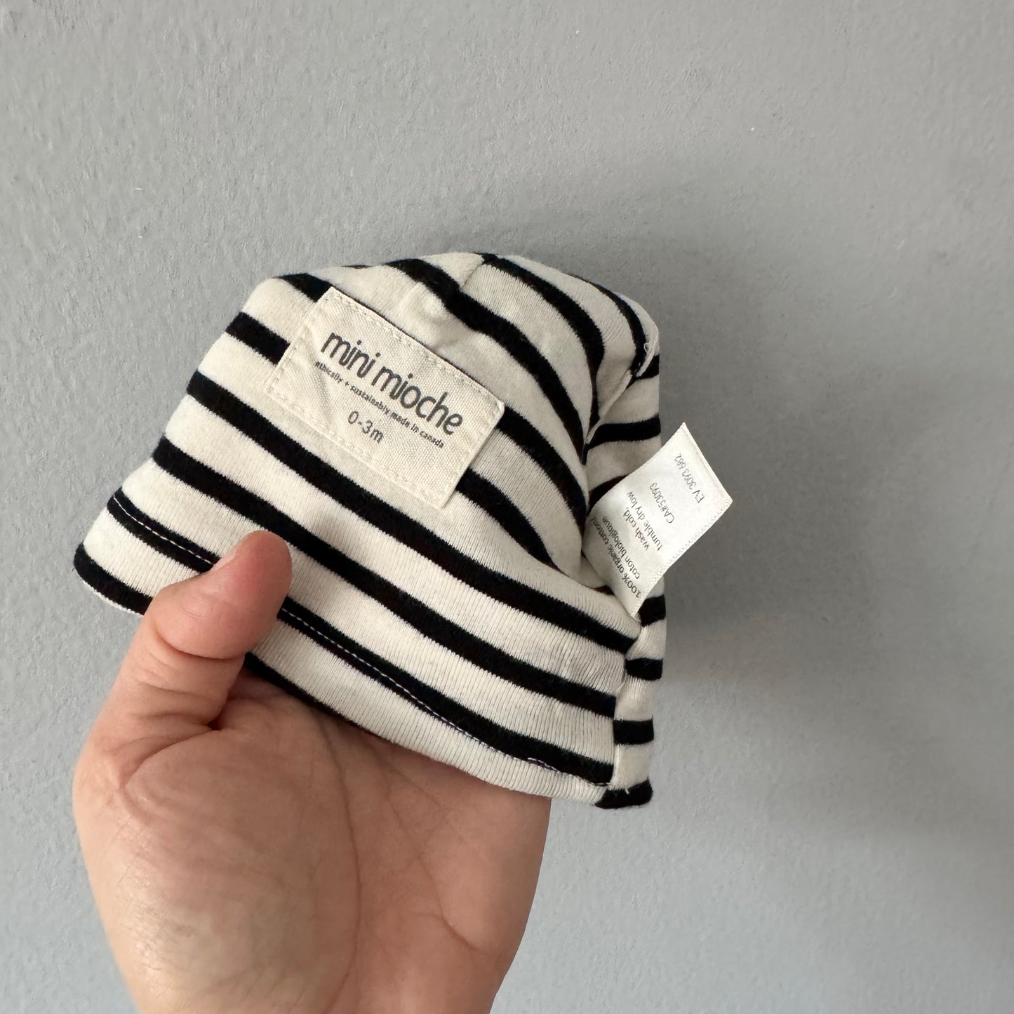 Mini mioche / White x black stripe cotton beanie / 0-3M